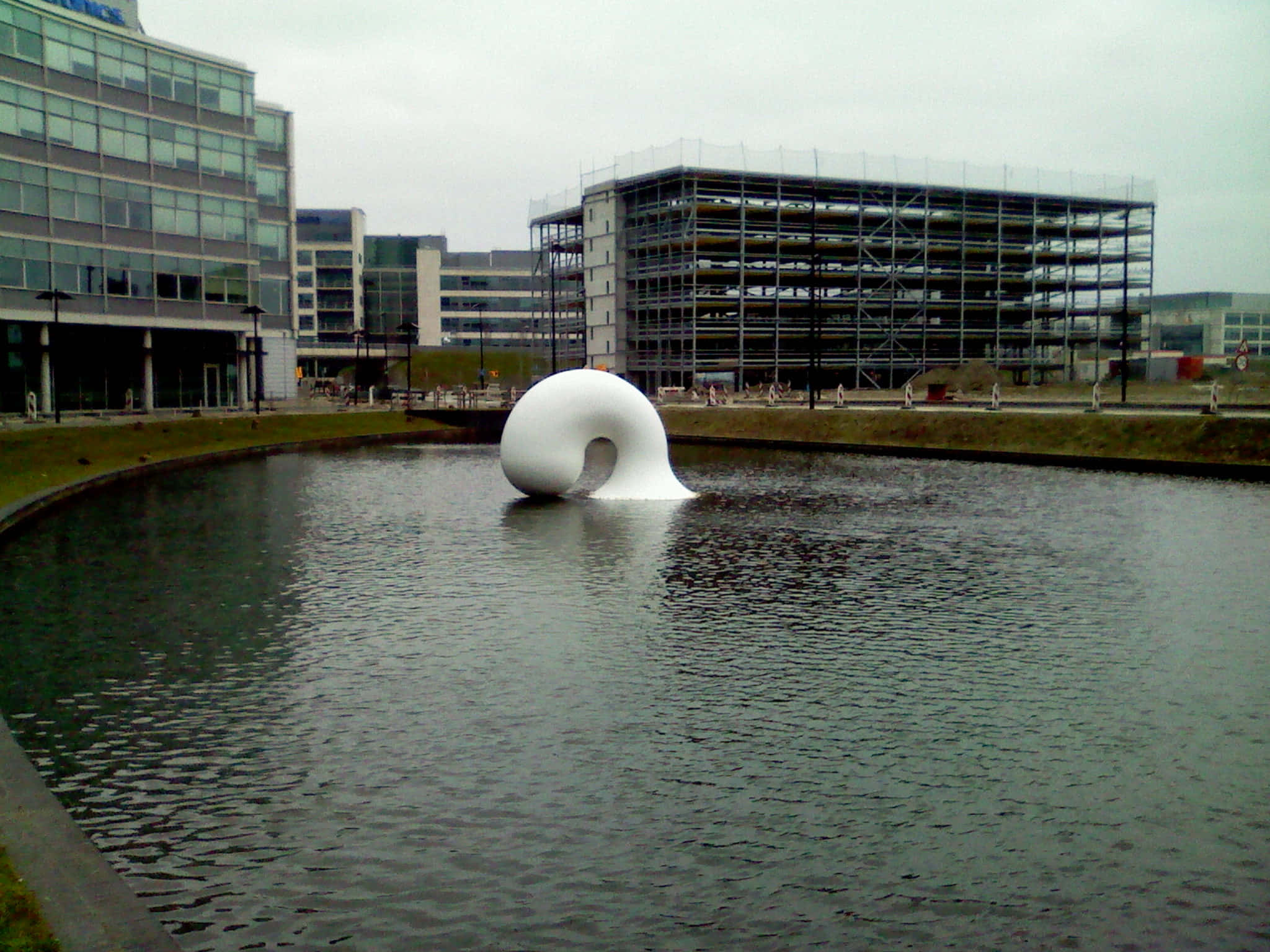Hoofddorp, waterfront sculpture, calm water, Full HD Desktop Wallpaper