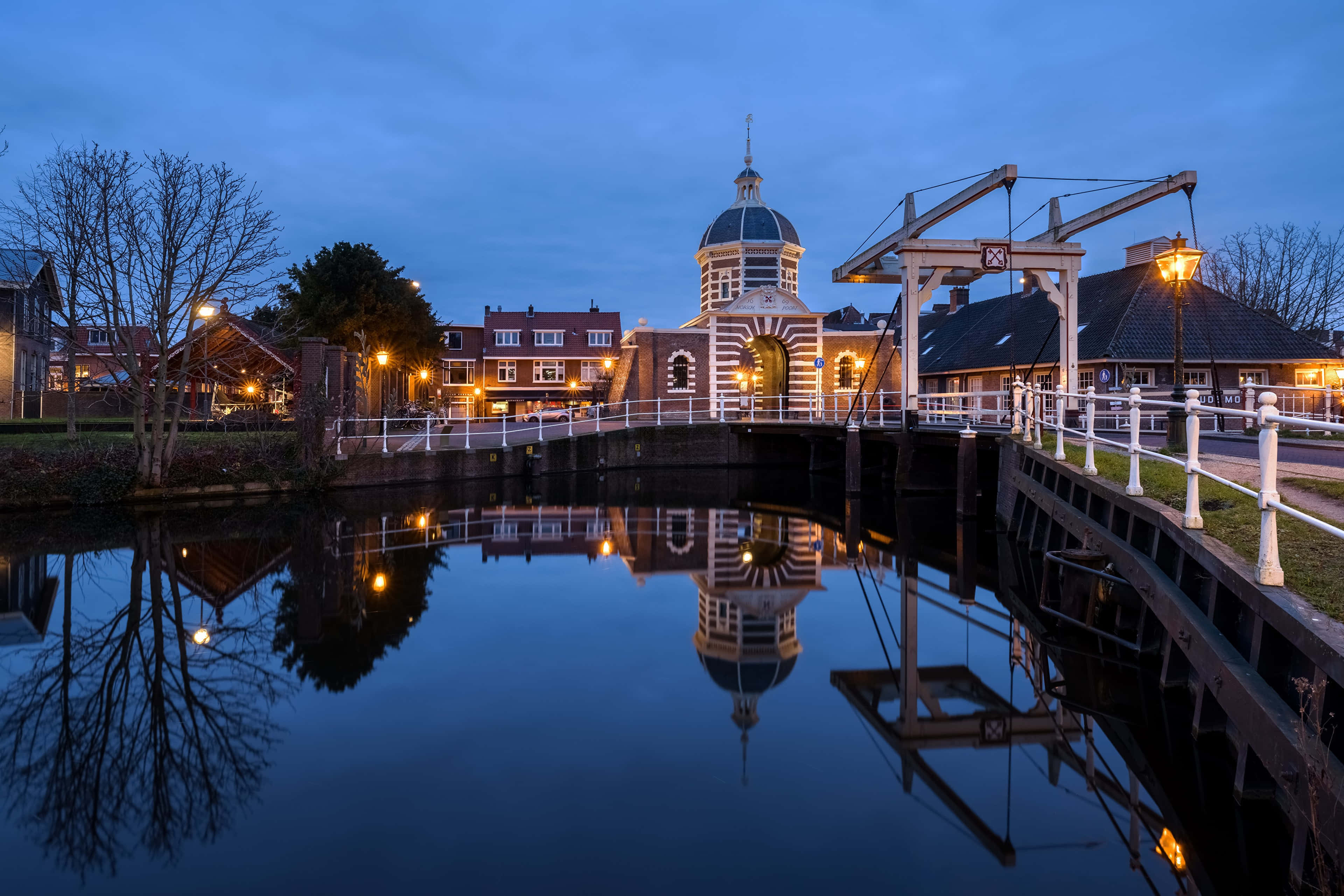 Hoorn, historical waterfront, twilight, 4K Desktop Wallpaper