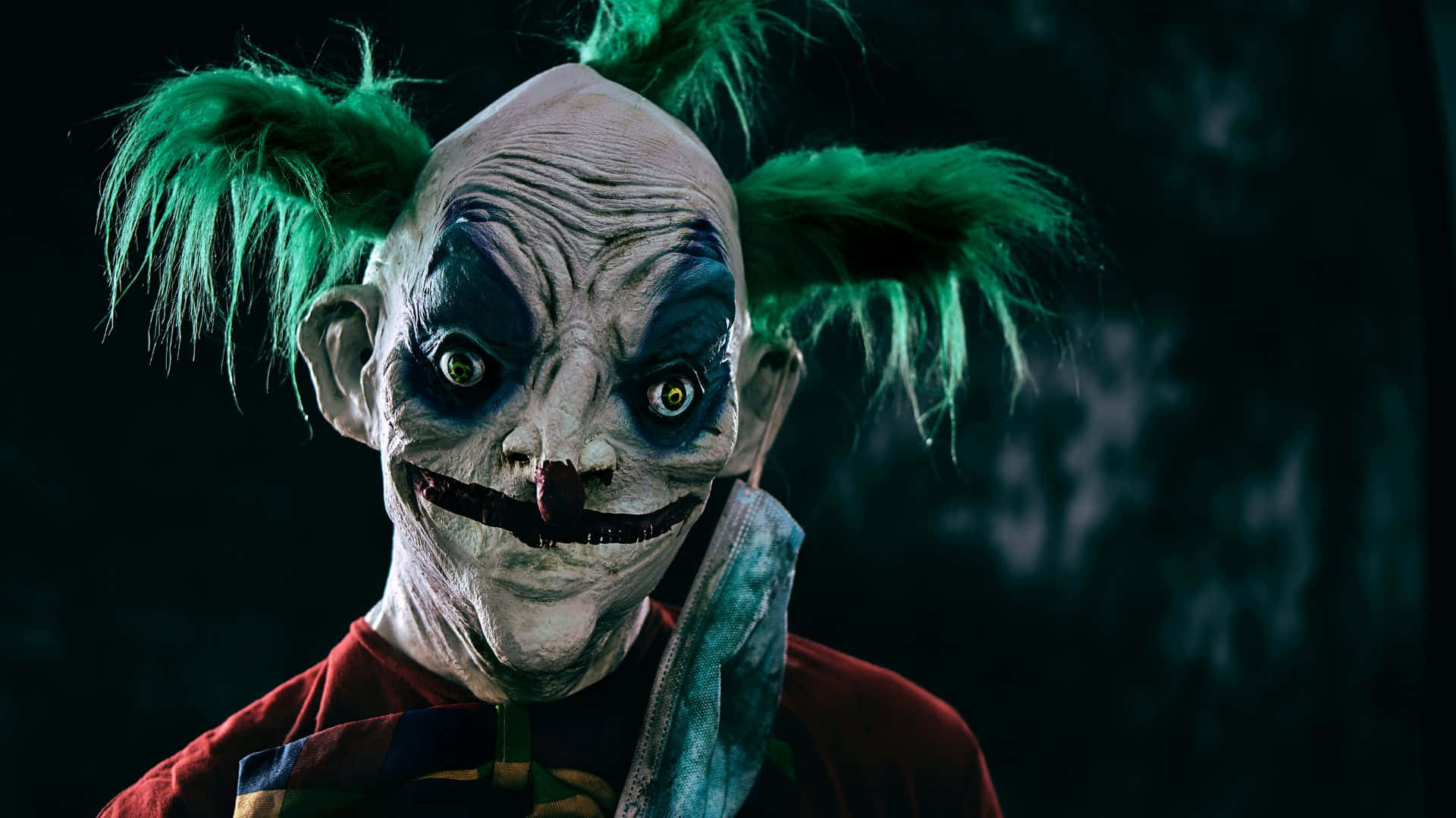 grotesque clown, green pigtails, sinister grin, Full HD Desktop Wallpaper