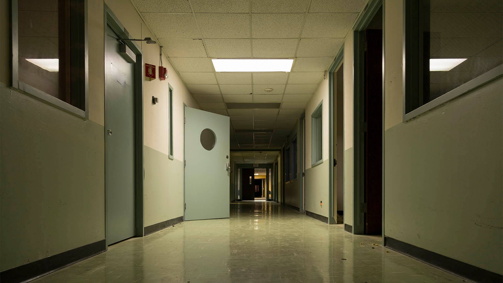 modern hospital, institutional hallway, fluorescent lights, Full HD Desktop Wallpaper