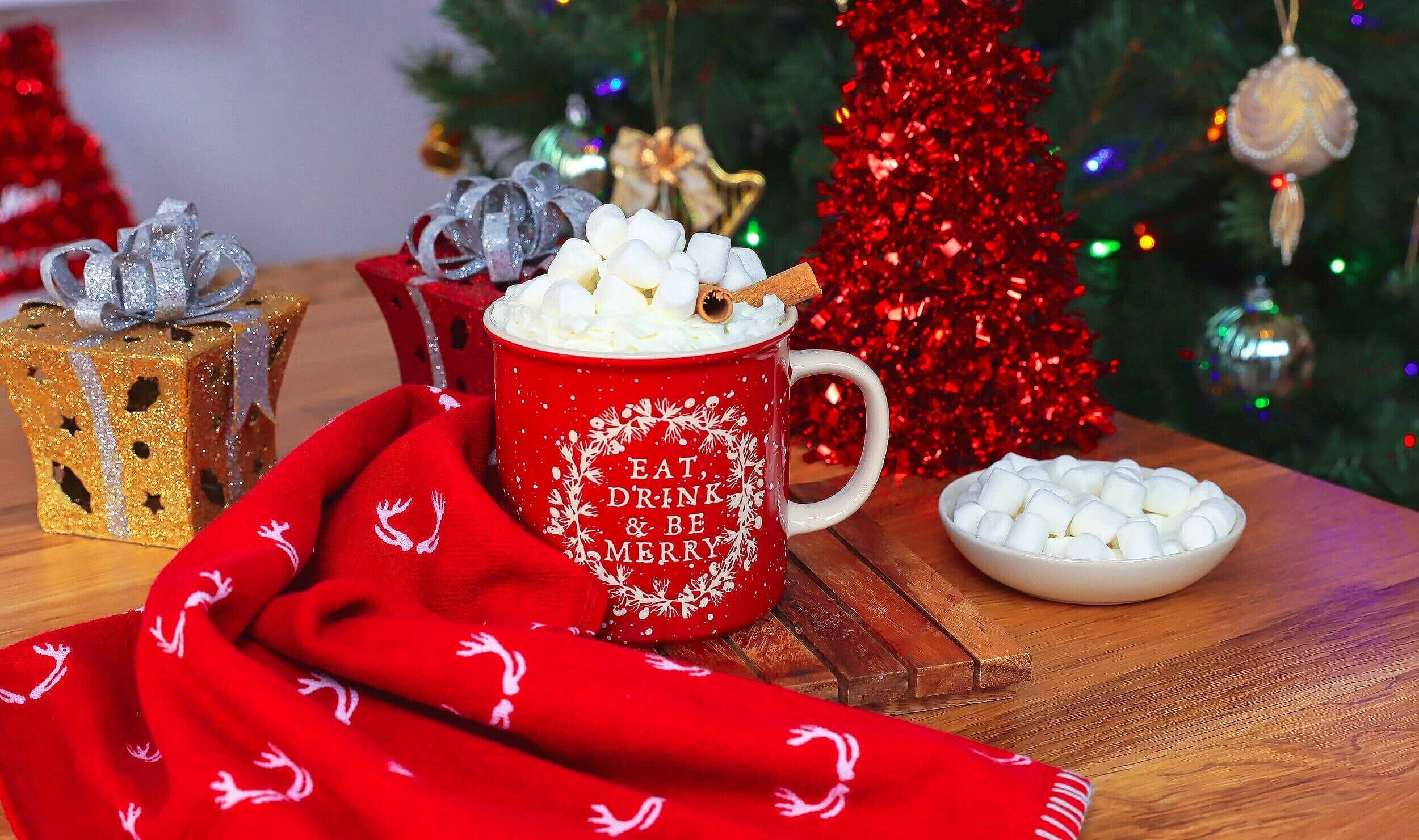 Hot Chocolate, red mug, marshmallows, Full HD Desktop Wallpaper