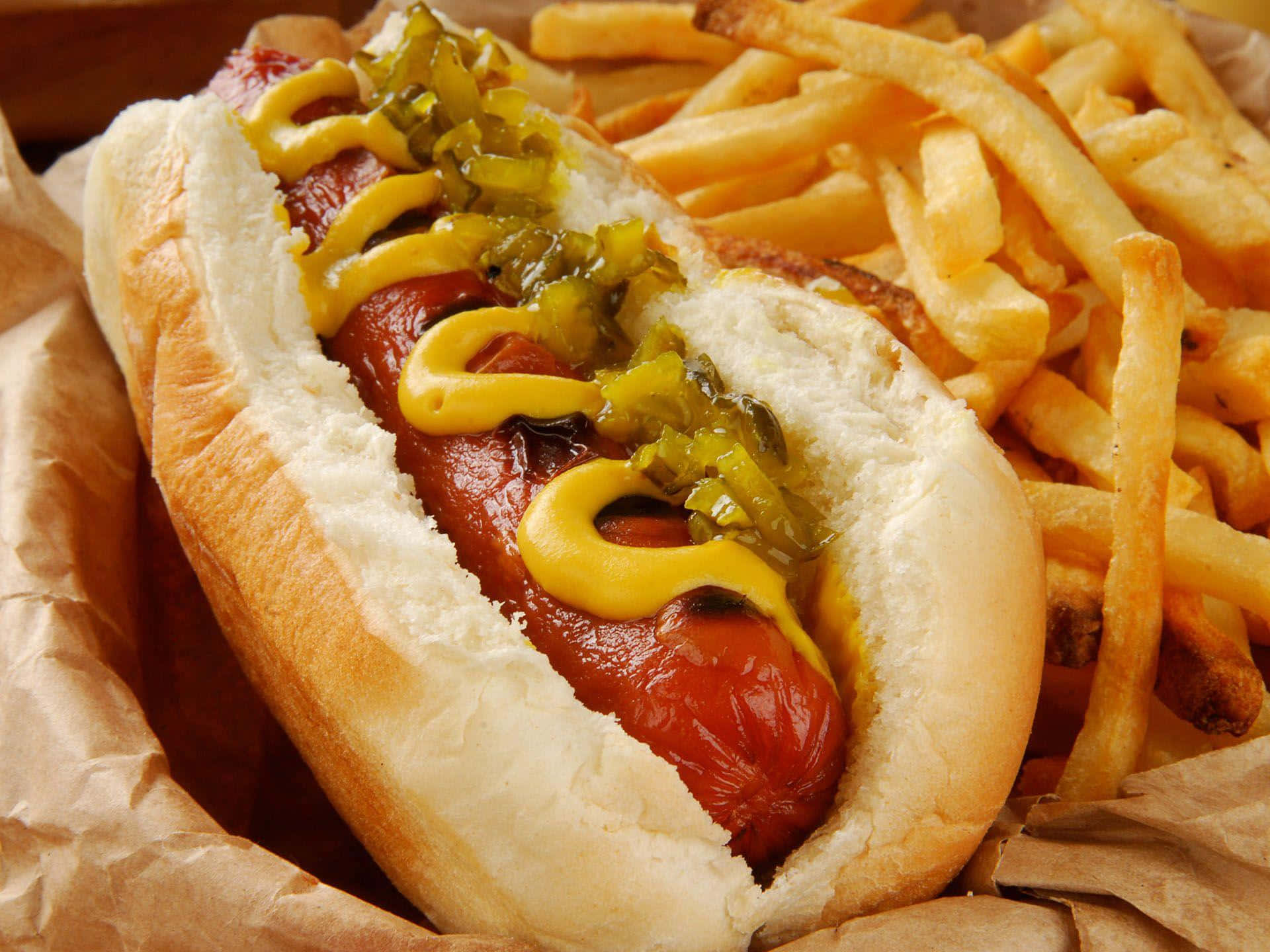 gourmet hot dog, mustard, relish, Full HD Desktop Wallpaper