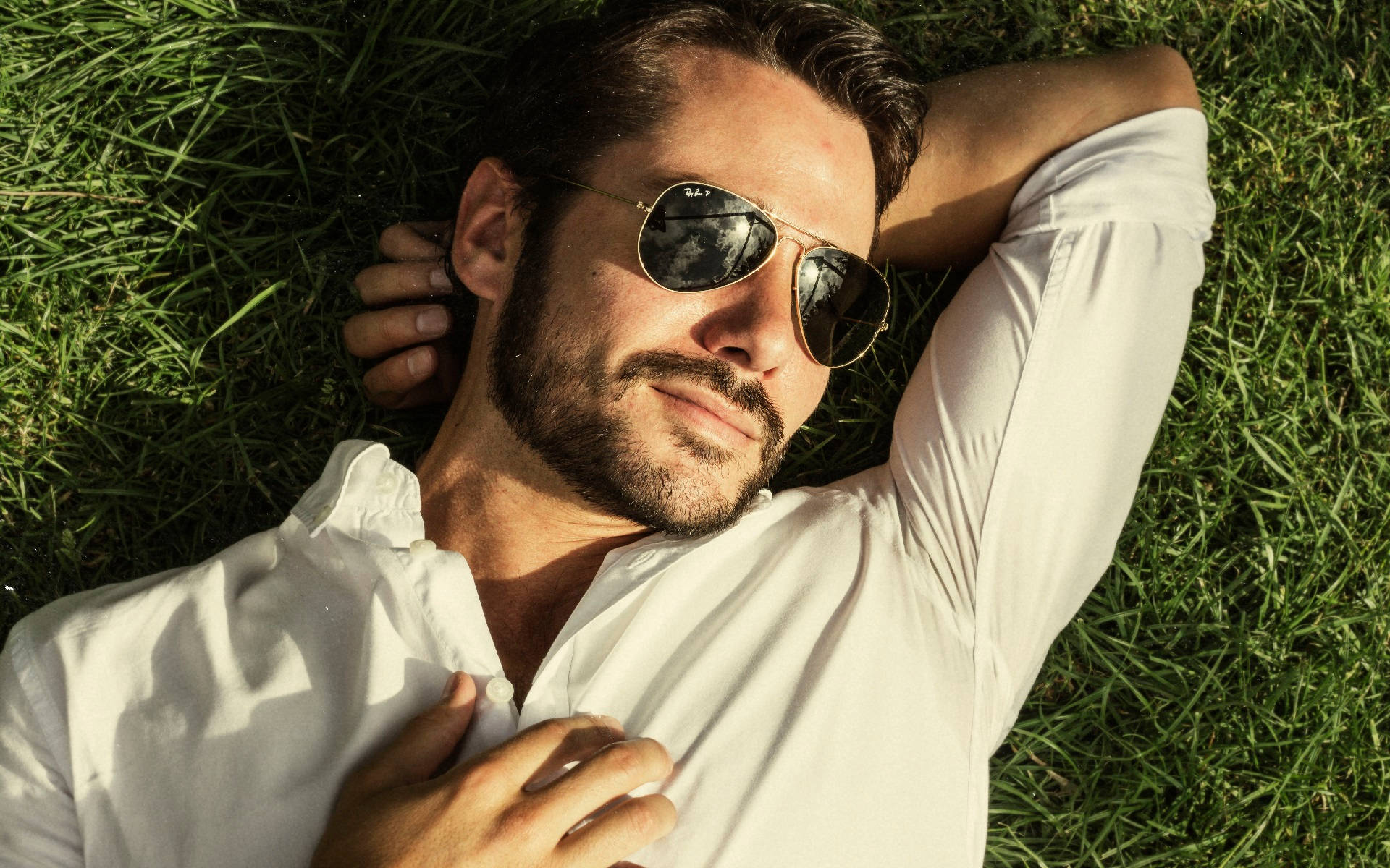 Hot Guy, aviator sunglasses, sunlit green grass, Full HD Desktop Wallpaper
