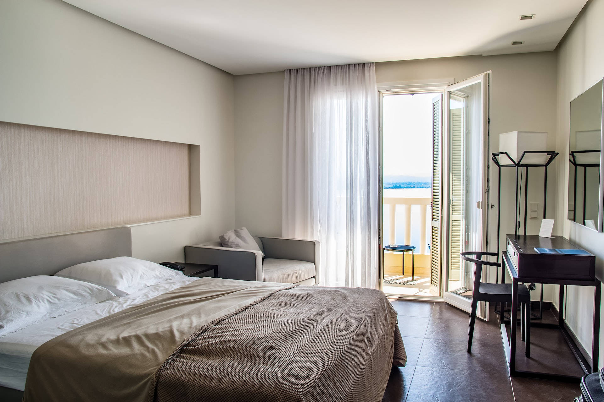 beige bed, open balcony, blue sea, Full HD Desktop Wallpaper