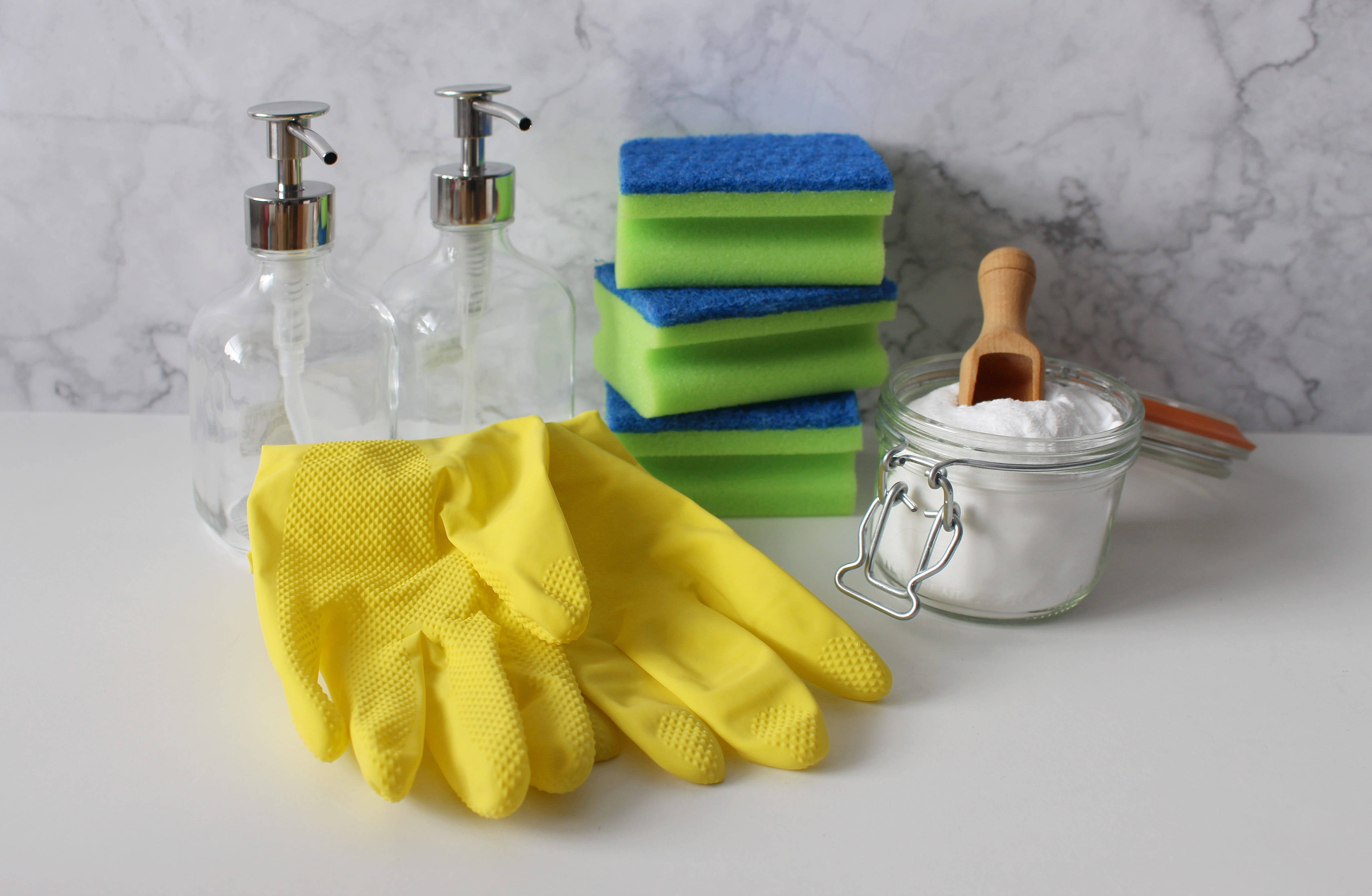 bright yellow rubber gloves, green and blue sponges, glass soap dispensers, 4K Desktop Wallpaper