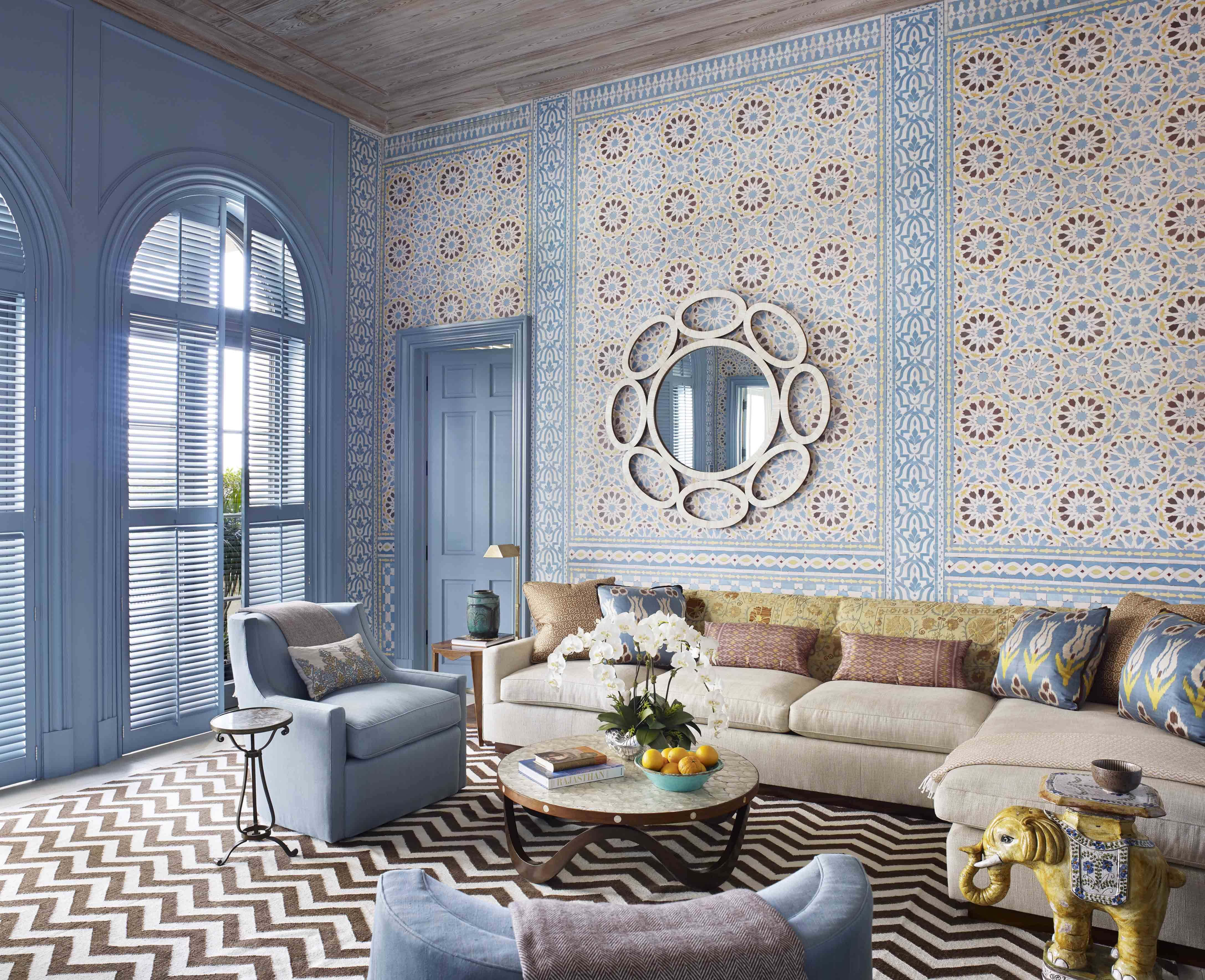 blue pastel house interior design, sunlit living room, chevron rug, 4K Desktop Wallpaper