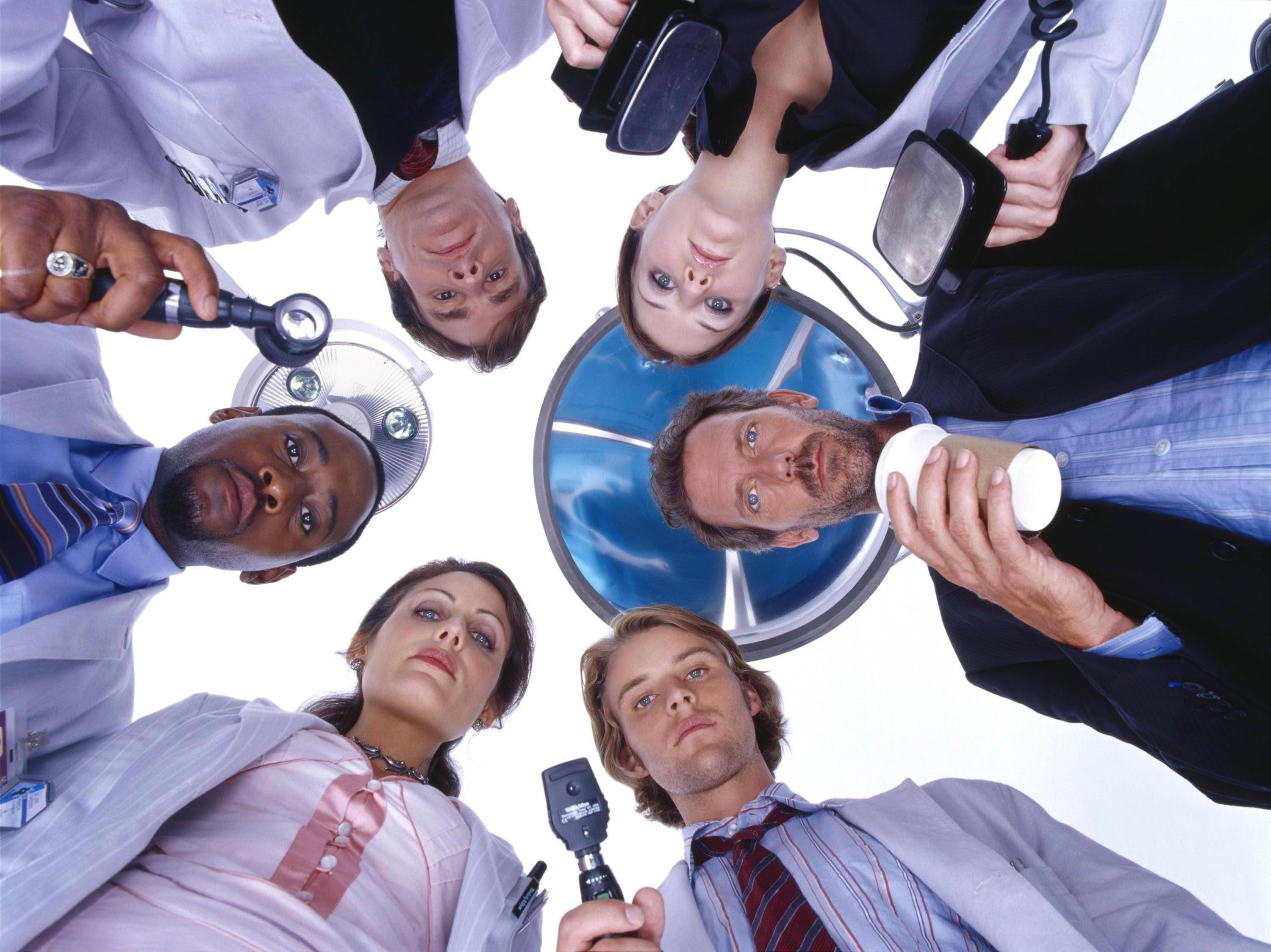House MD, white coats, stethoscopes, 2K Desktop Wallpaper