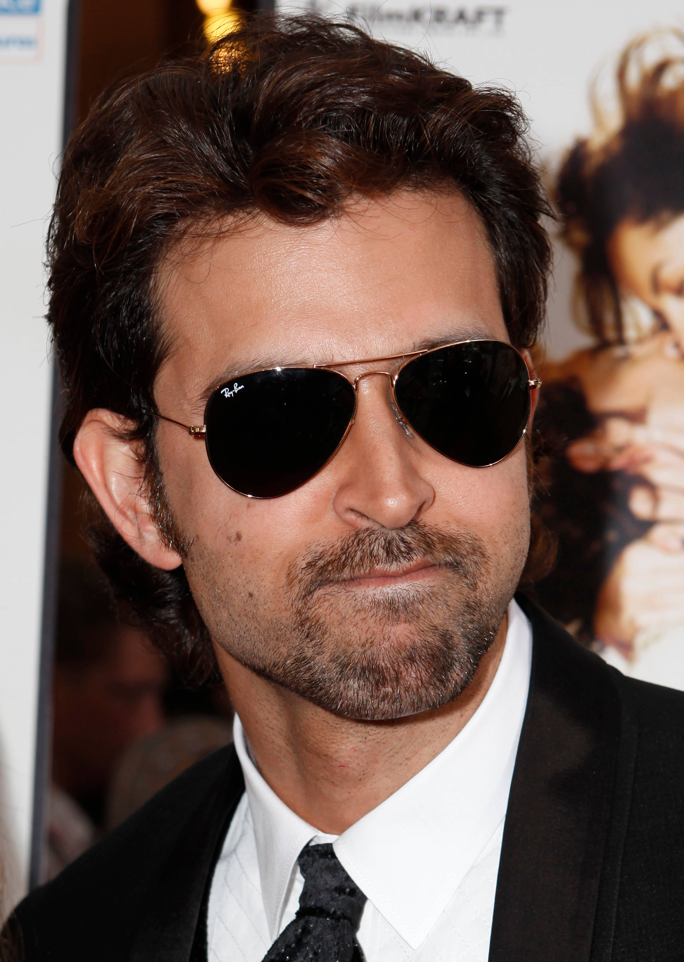 Hrithik Roshan War, avator sunglasses, black suit, 2K Phone Wallpaper