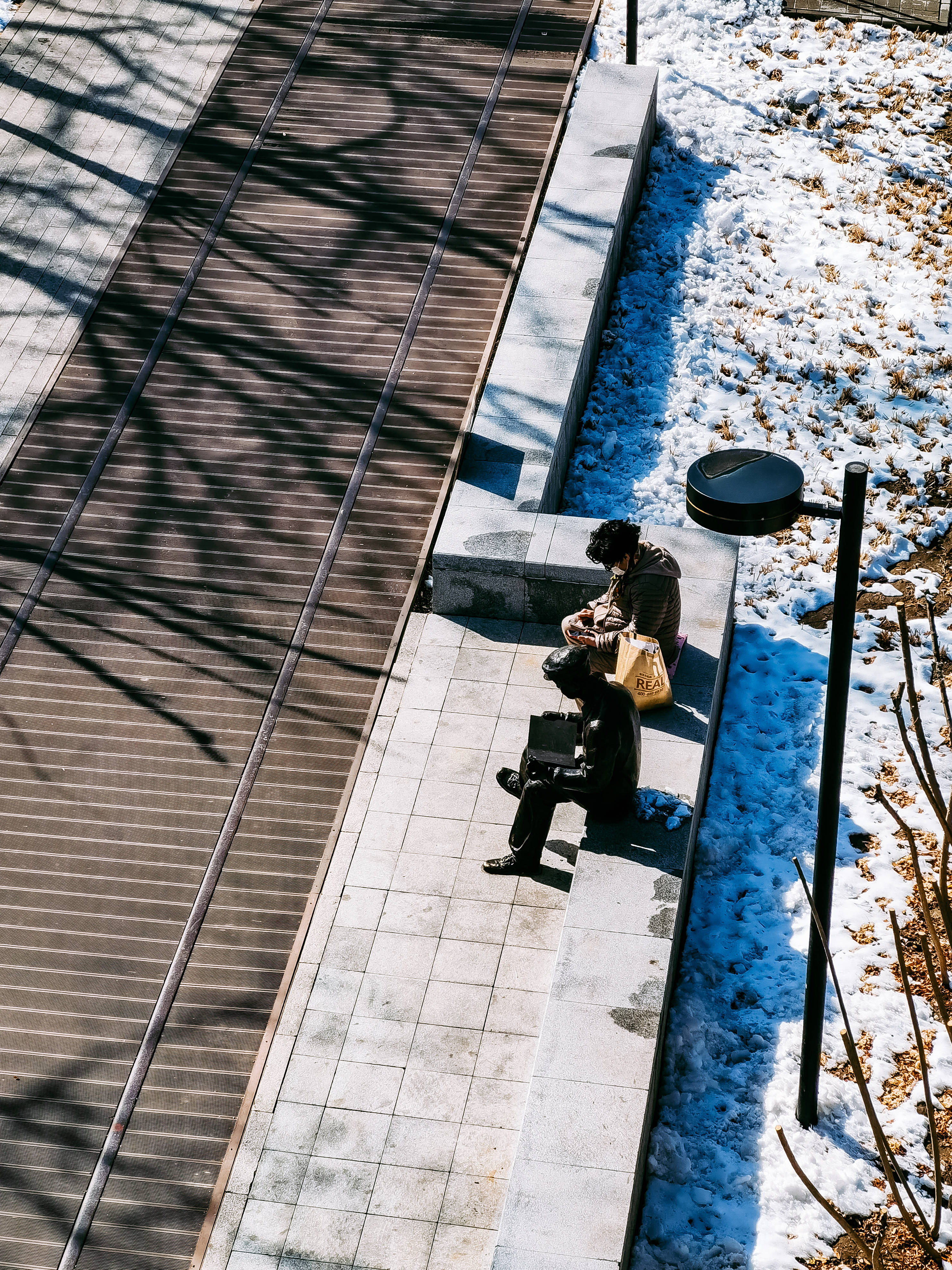 Huawei Honor, bench, snowy urban bench, 4K Phone Wallpaper