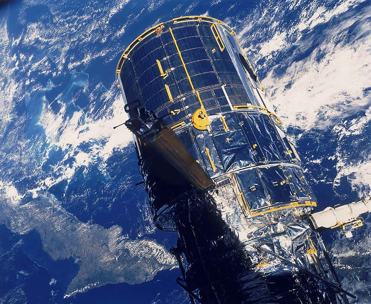 Hubble Space Telescope, Earth, blue oceans, SD Desktop Wallpaper