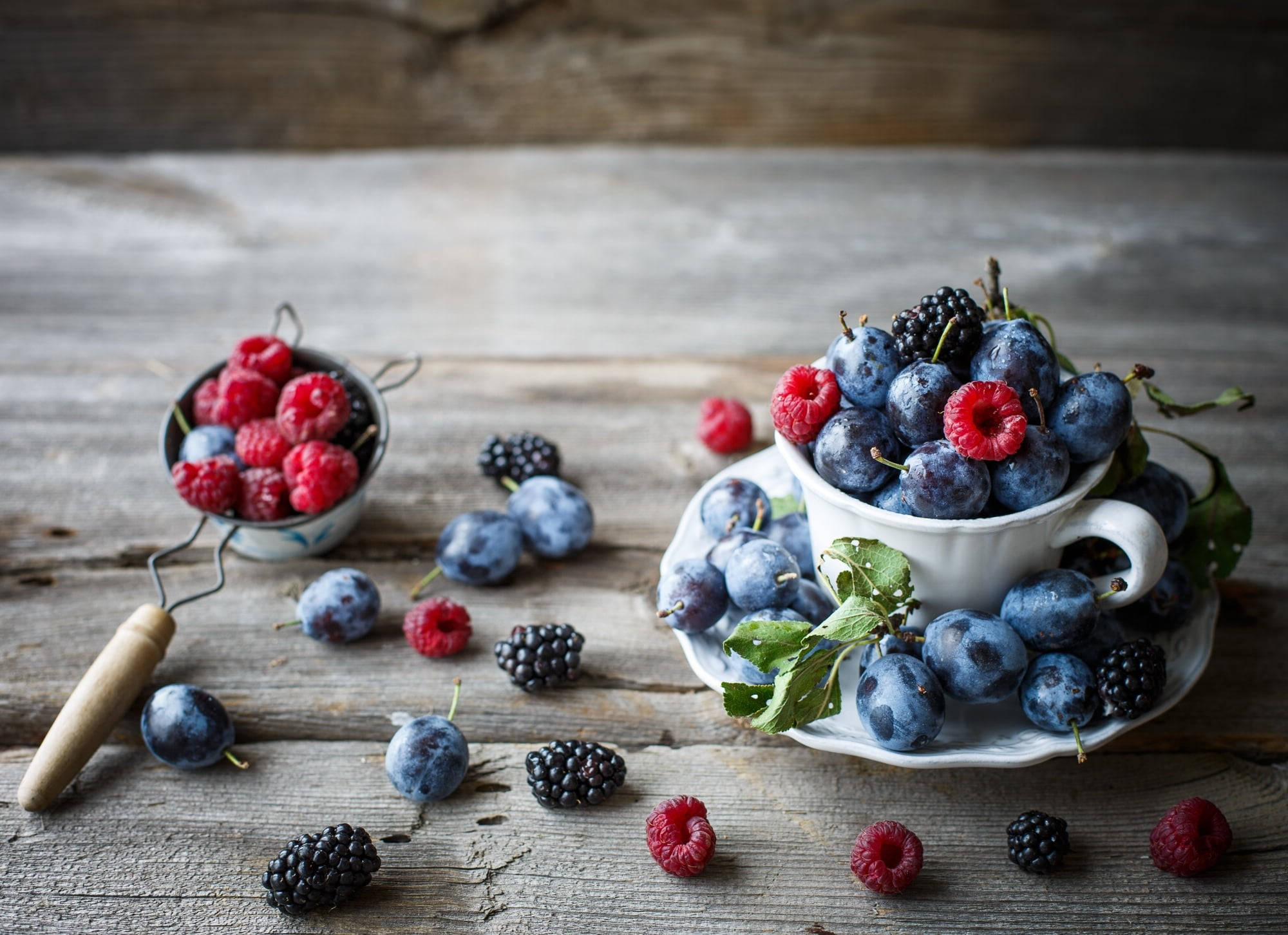Huckleberry, plums, raspberries, Full HD Desktop Wallpaper