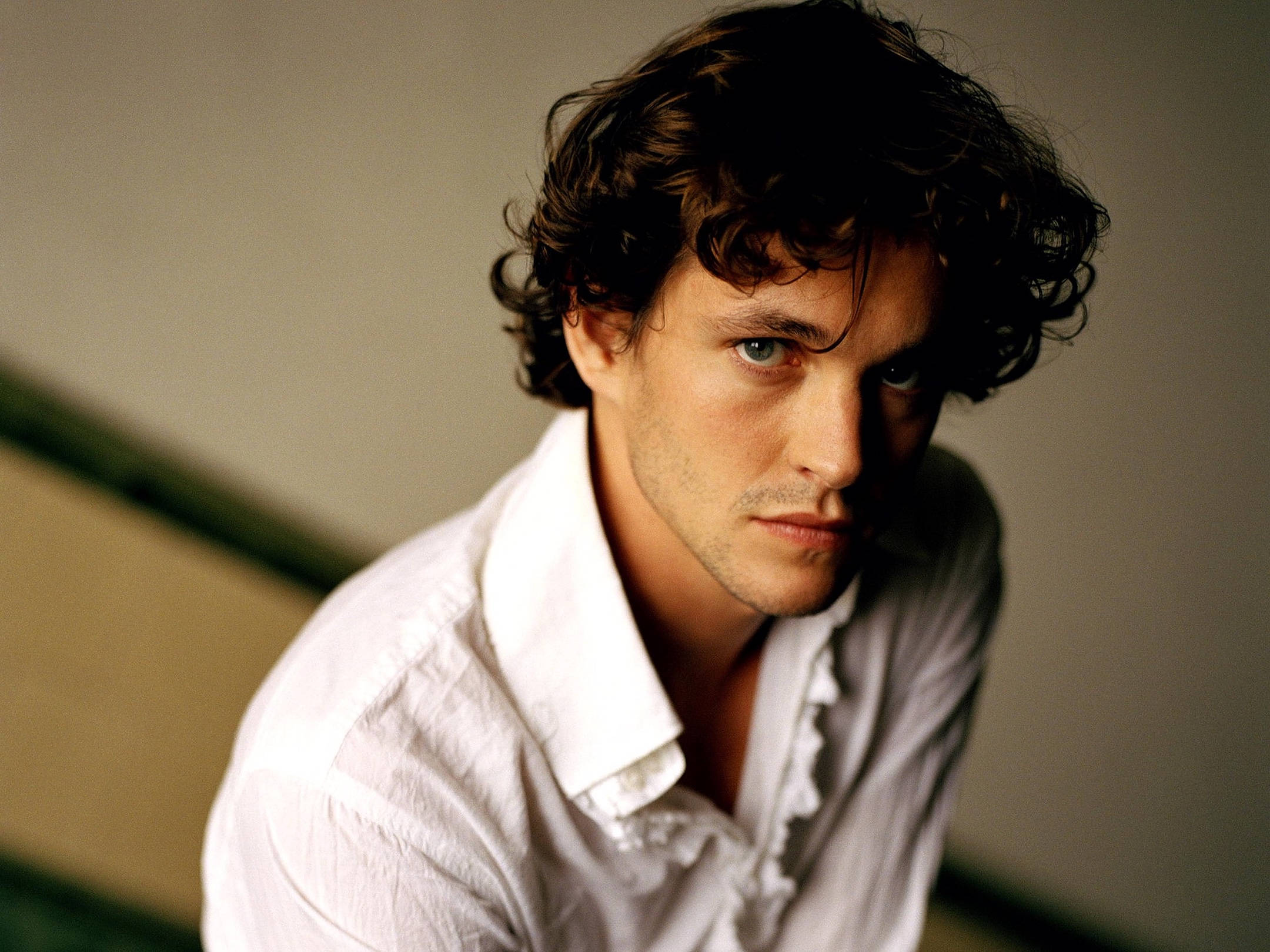 Hugh Dancy, white shirt, dark curly hair, Full HD Desktop Wallpaper