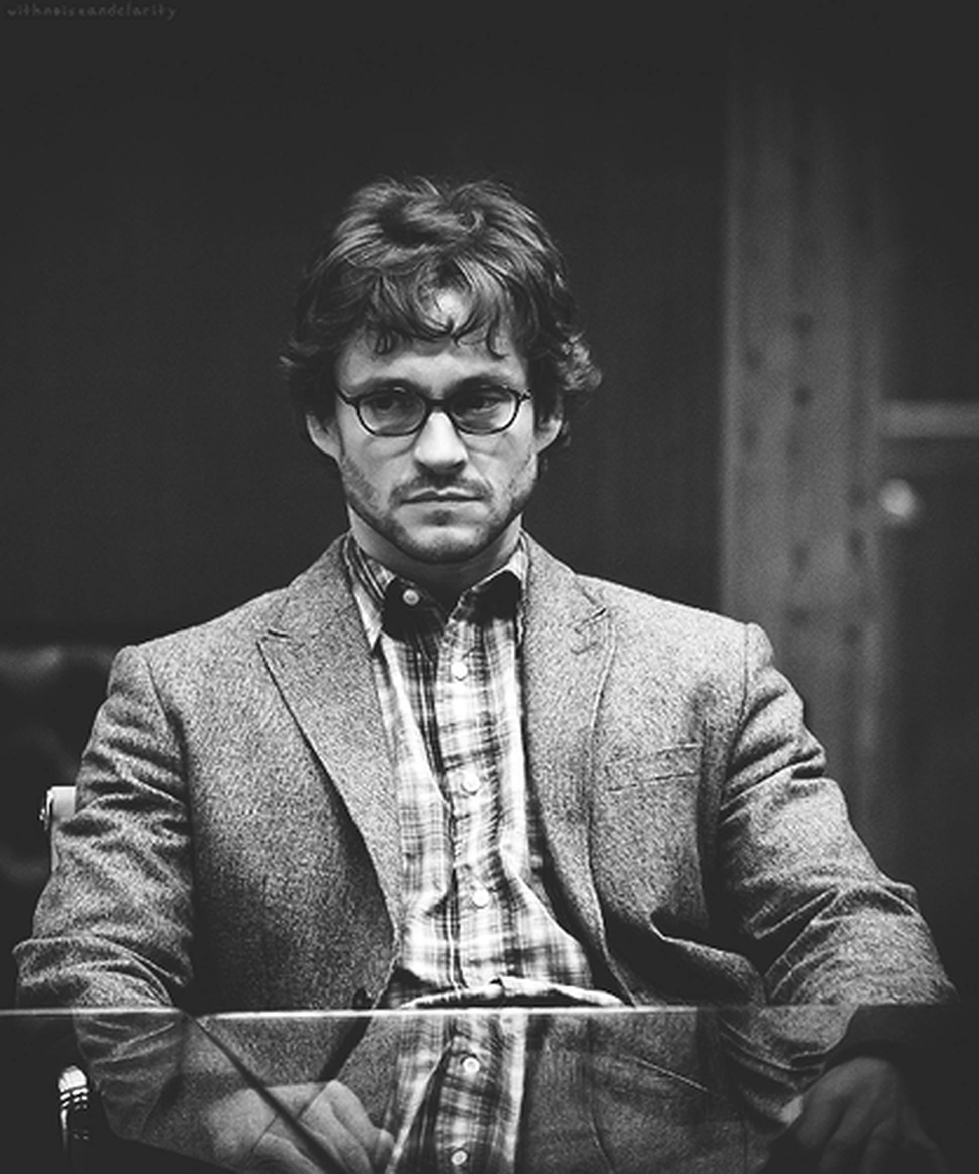 Hugh Dancy, glasses, textured blazer, Full HD Phone Wallpaper