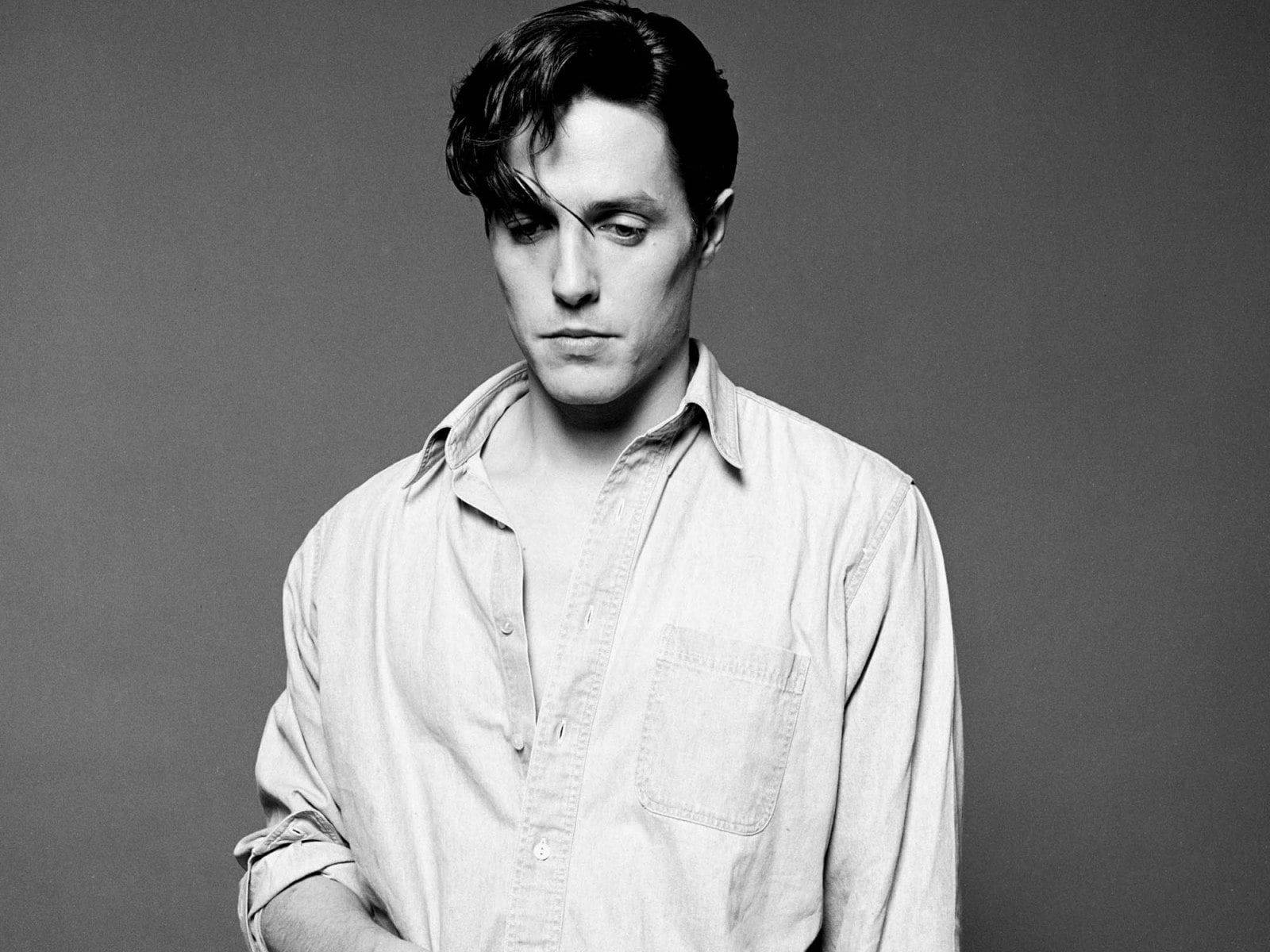 Hugh Grant, button down shirt, black and white portrait, HD Desktop Wallpaper