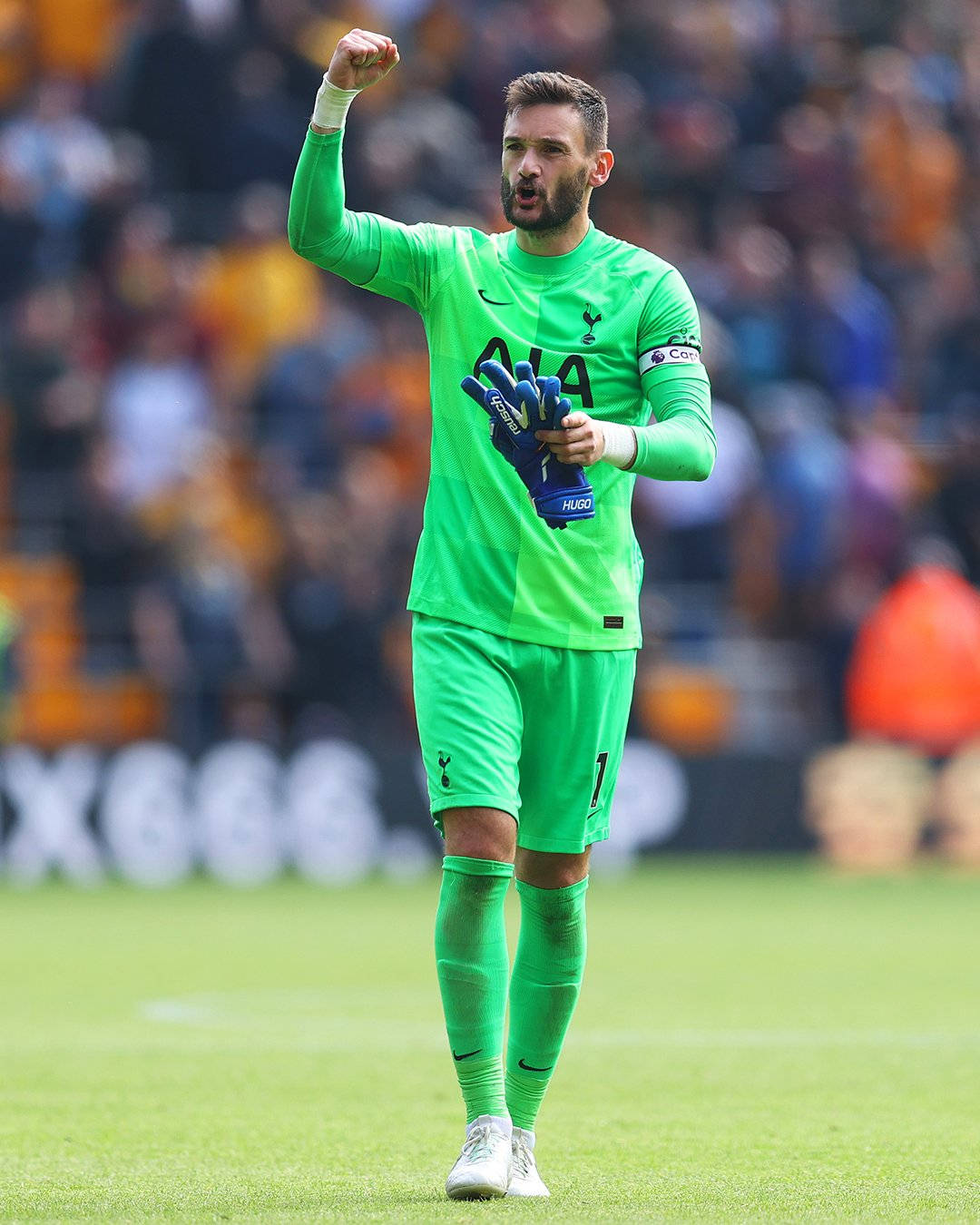 Hugo Lloris, bright green kit, grass field, HD Phone Wallpaper