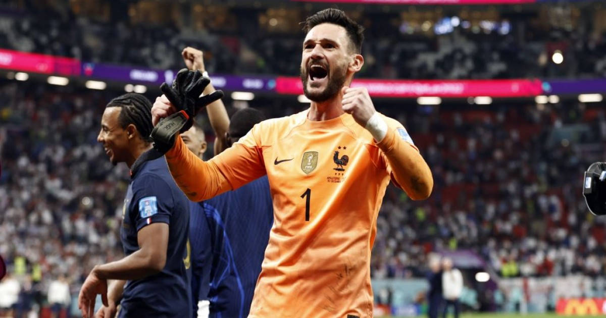 Hugo Lloris, orange jersey, packed stadium, SD Desktop Wallpaper
