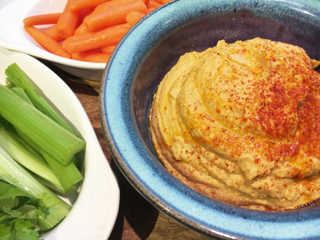 hummus, paprika, blue ceramic bowl, SD Desktop Wallpaper
