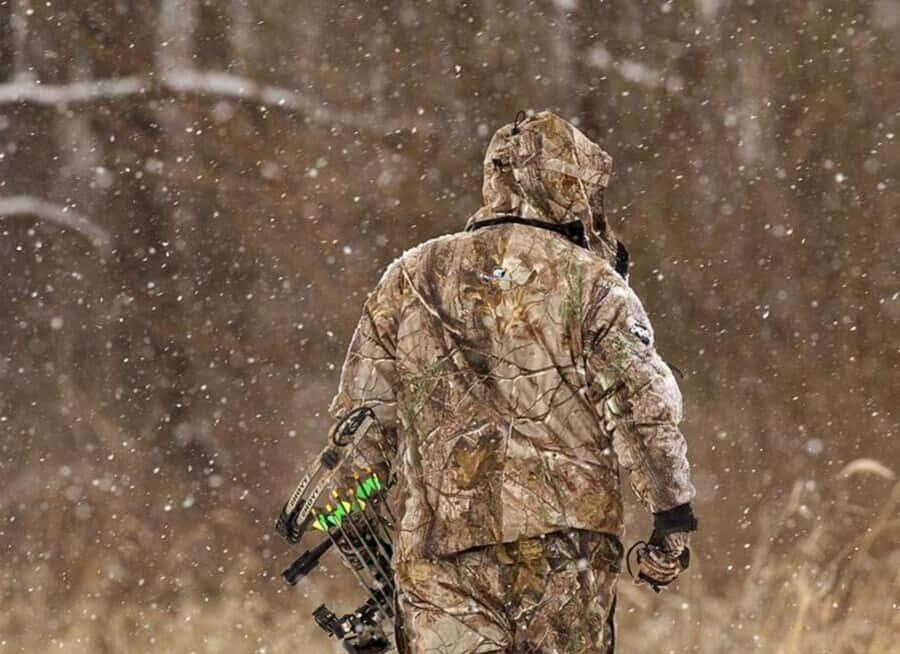 Hunting Camo, snowy forest, bow, SD Desktop Wallpaper
