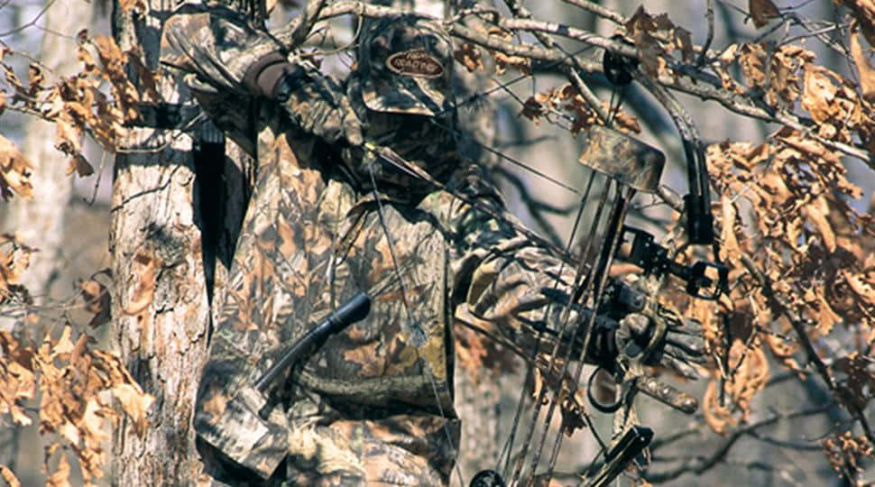 hunting camo, compound bow, tree stand, SD Desktop Wallpaper