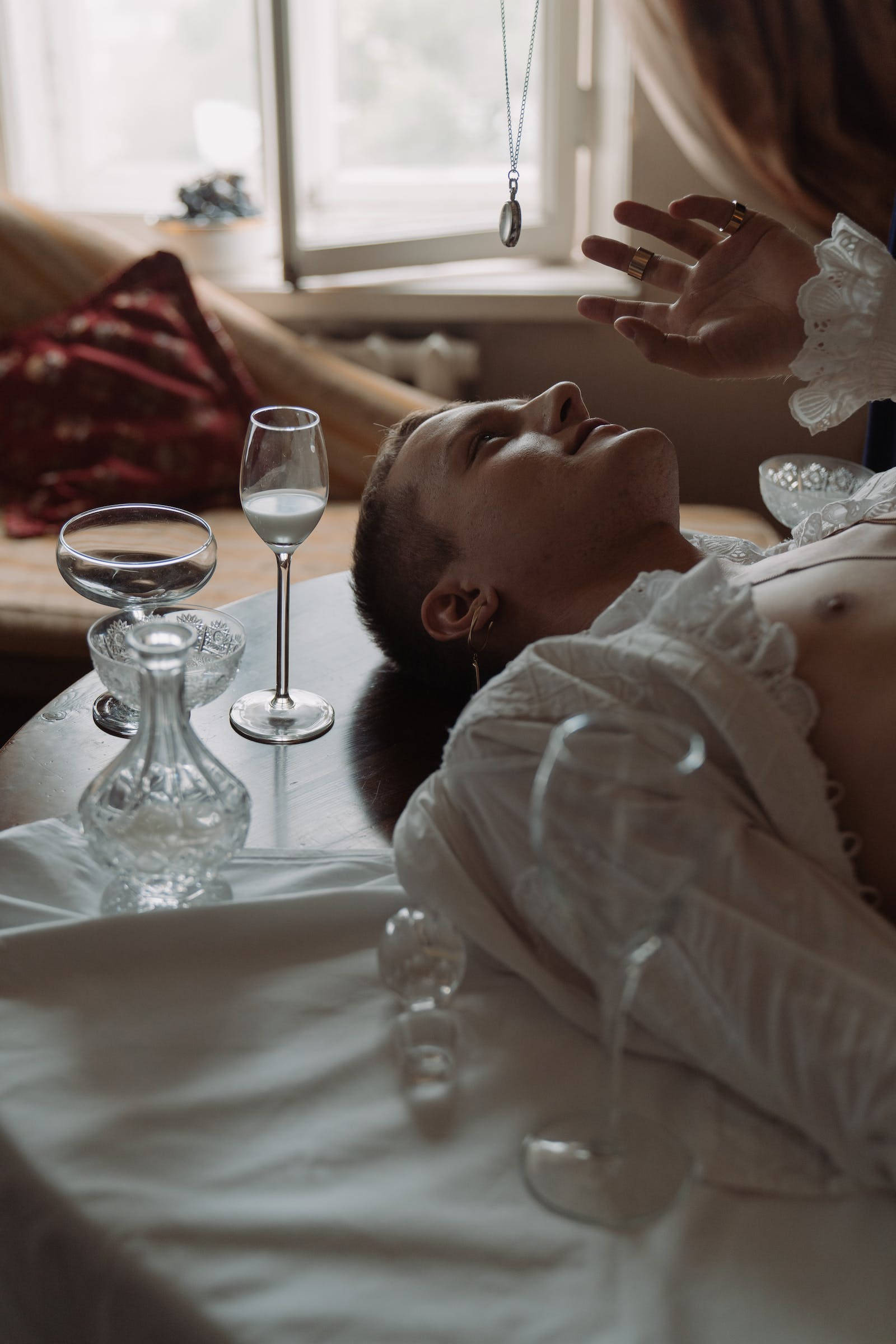 hypnosis, table, glassware, Full HD Phone Wallpaper