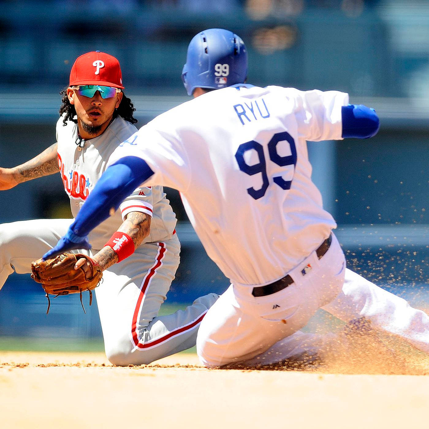 Hyun Jin Ryu, white uniform, red cap, HD Desktop Wallpaper