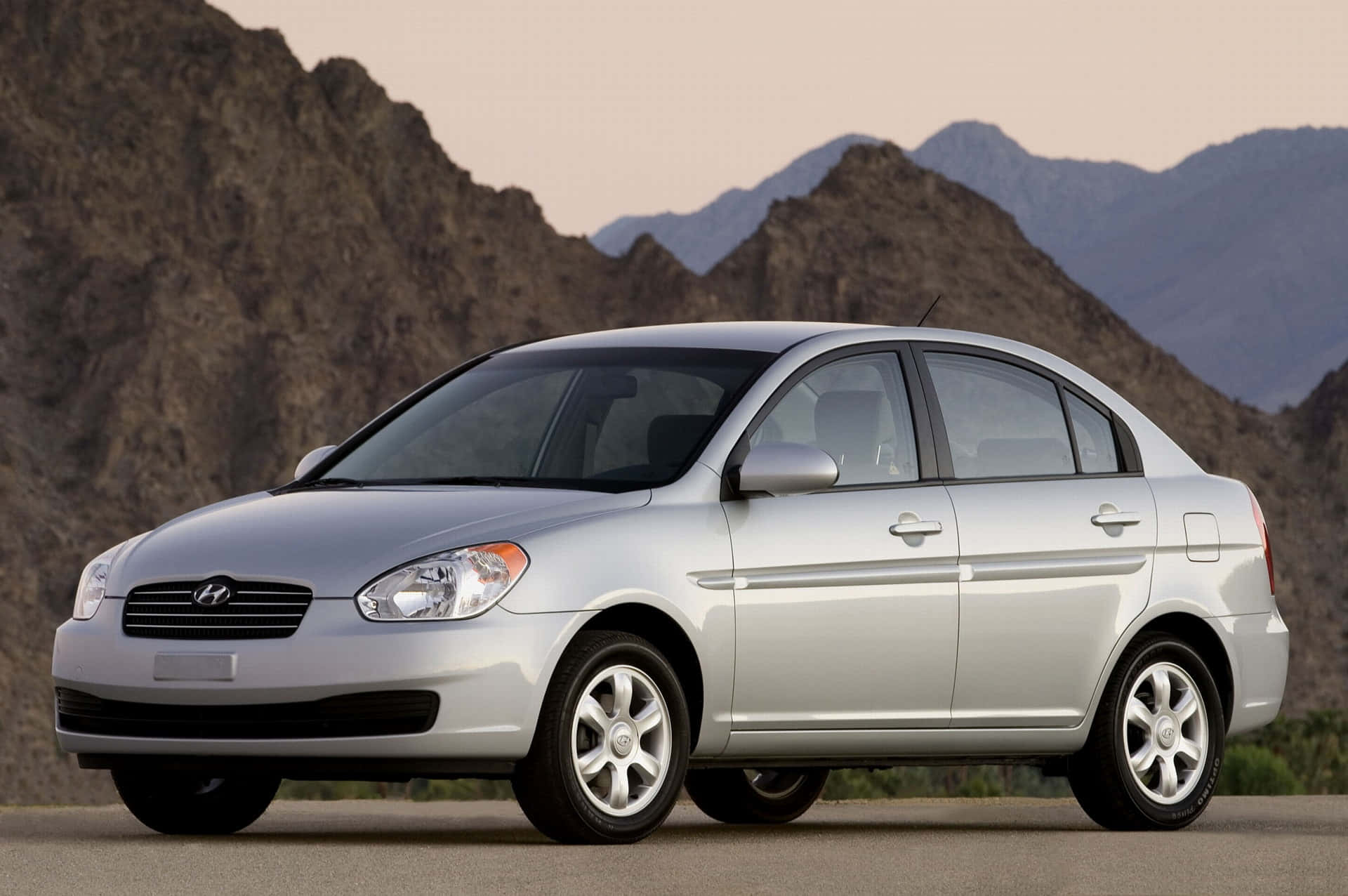 Hyundai Accent, silver, desert road, Full HD Desktop Wallpaper