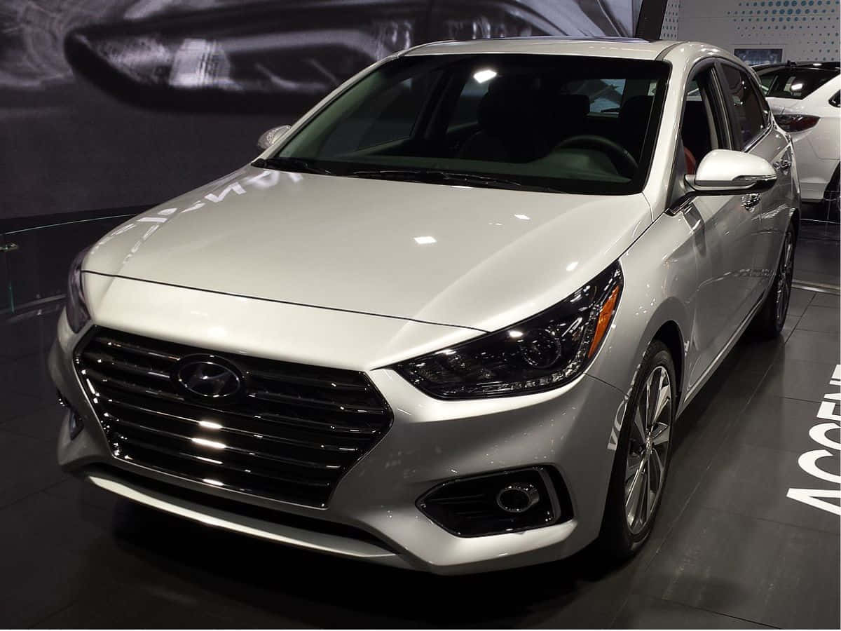 Hyundai Accent, silver, polished finish, SD Desktop Wallpaper