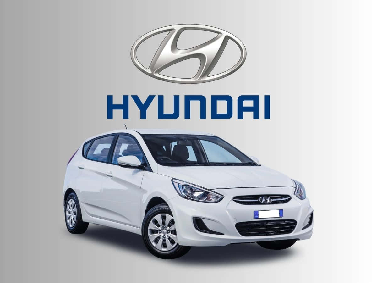 Hyundai Accent, white, hatchback, SD Desktop Wallpaper