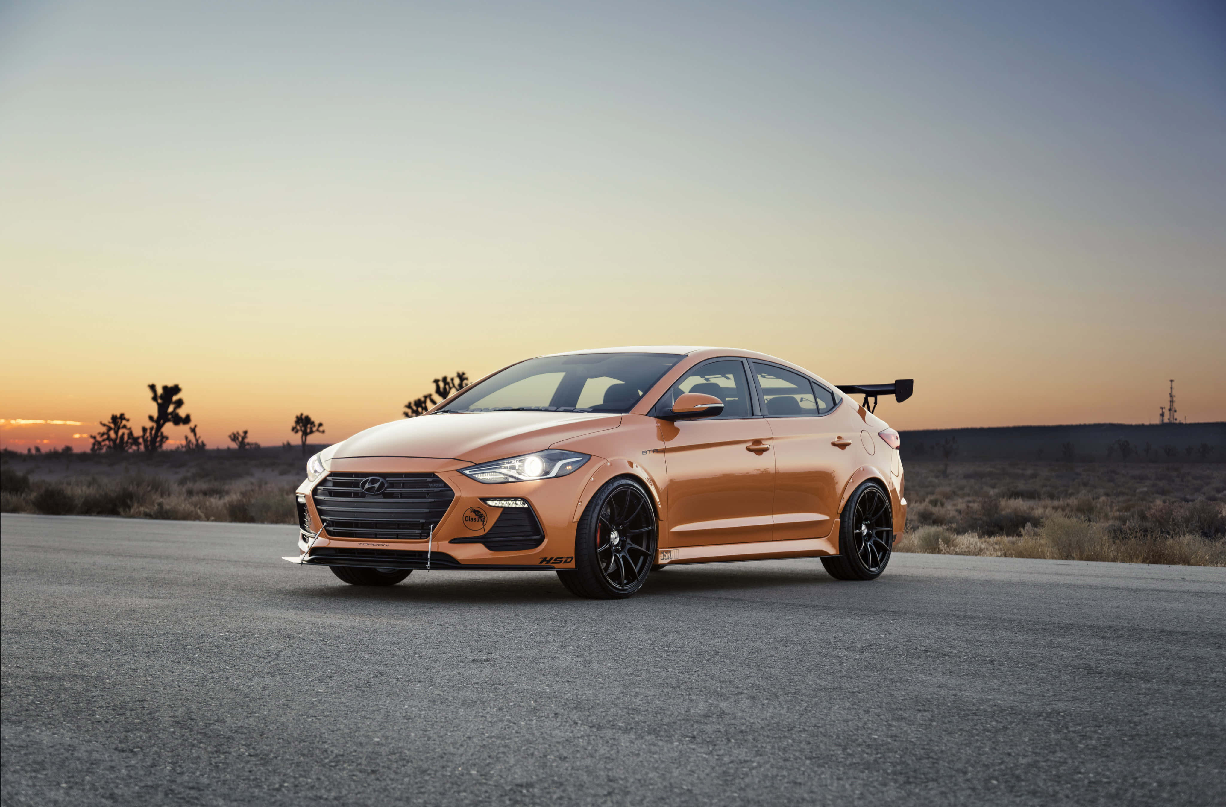 Hyundai Elantra N, orange, desert road, 4K Desktop Wallpaper