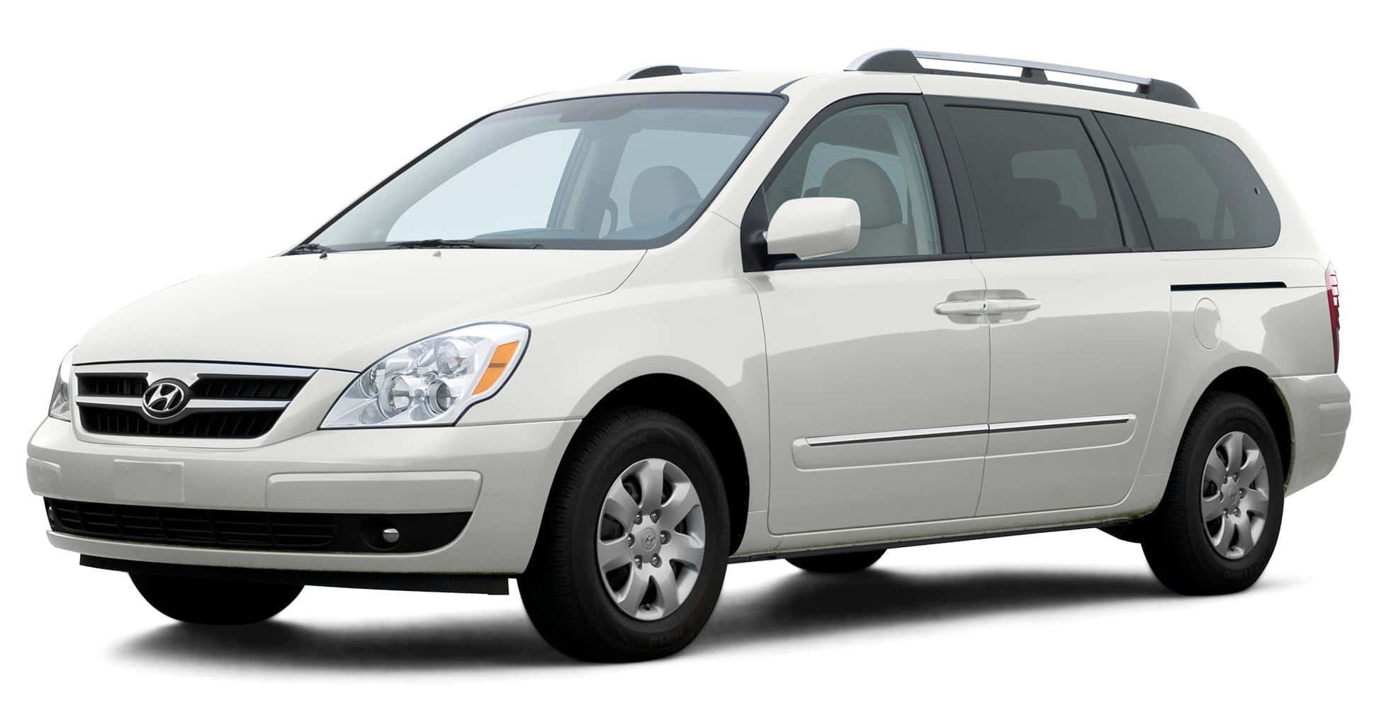 Hyundai Entourage, white minivan, studio lighting, Full HD Desktop Wallpaper