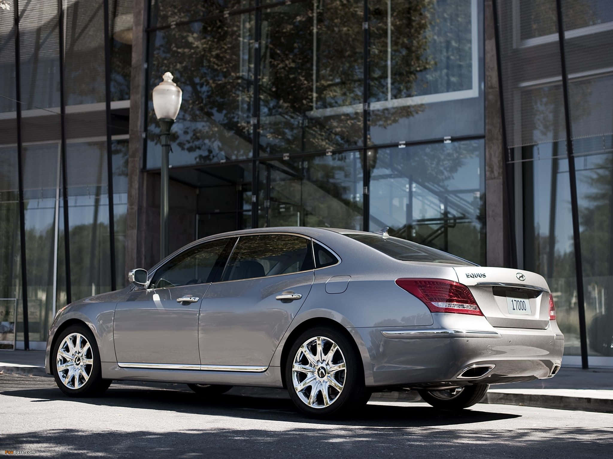 Hyundai Equus, silver, sunlit city street, Full HD Desktop Wallpaper