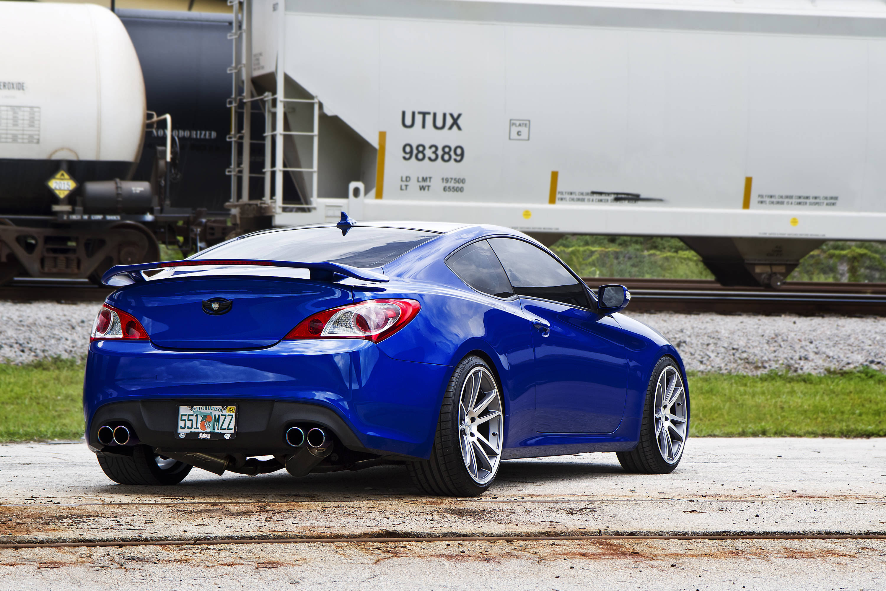 Hyundai Genesis, blue, rear end, 2K Desktop Wallpaper