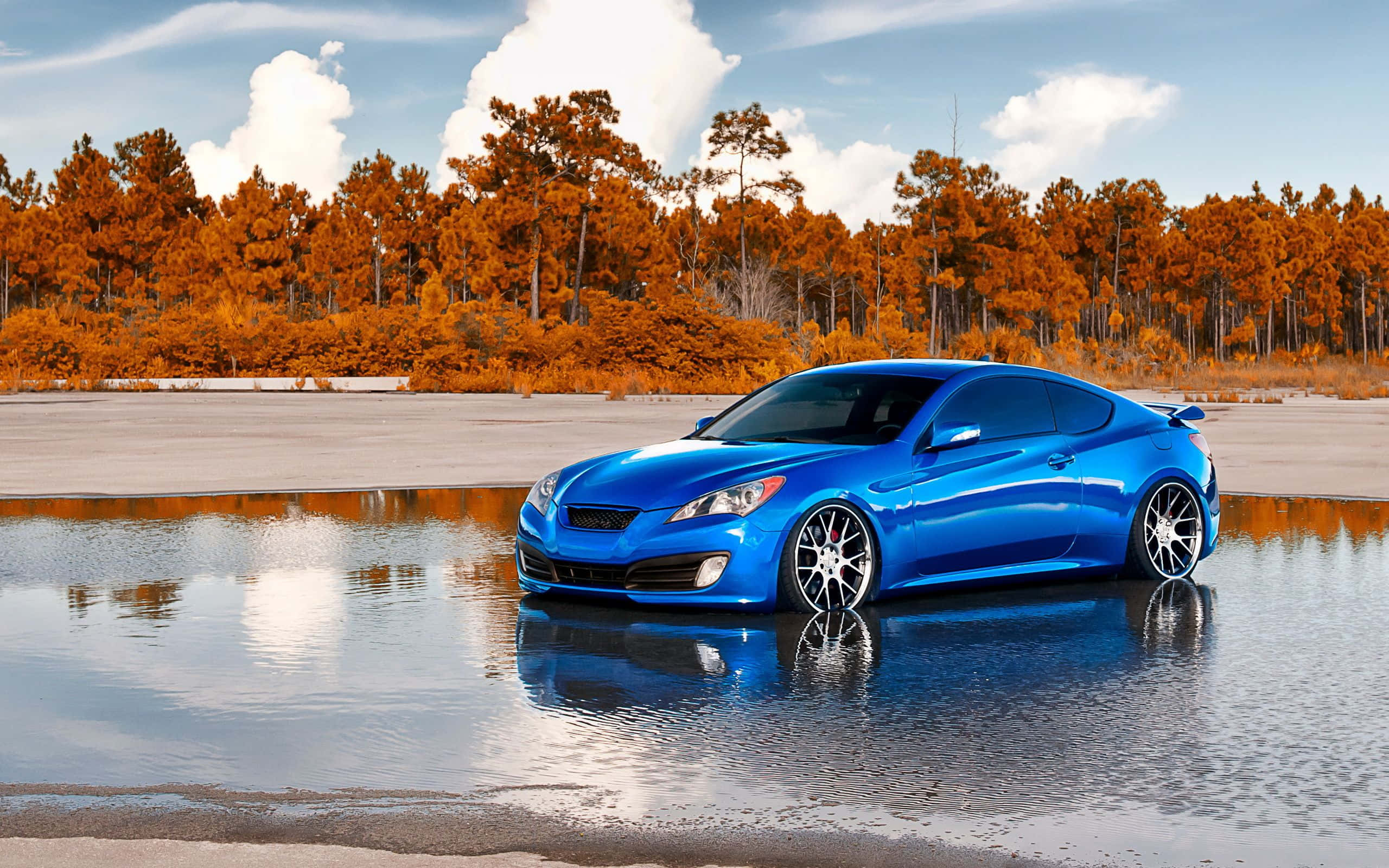 Hyundai Genesis, glossy blue, shallow water, 2K Desktop Wallpaper