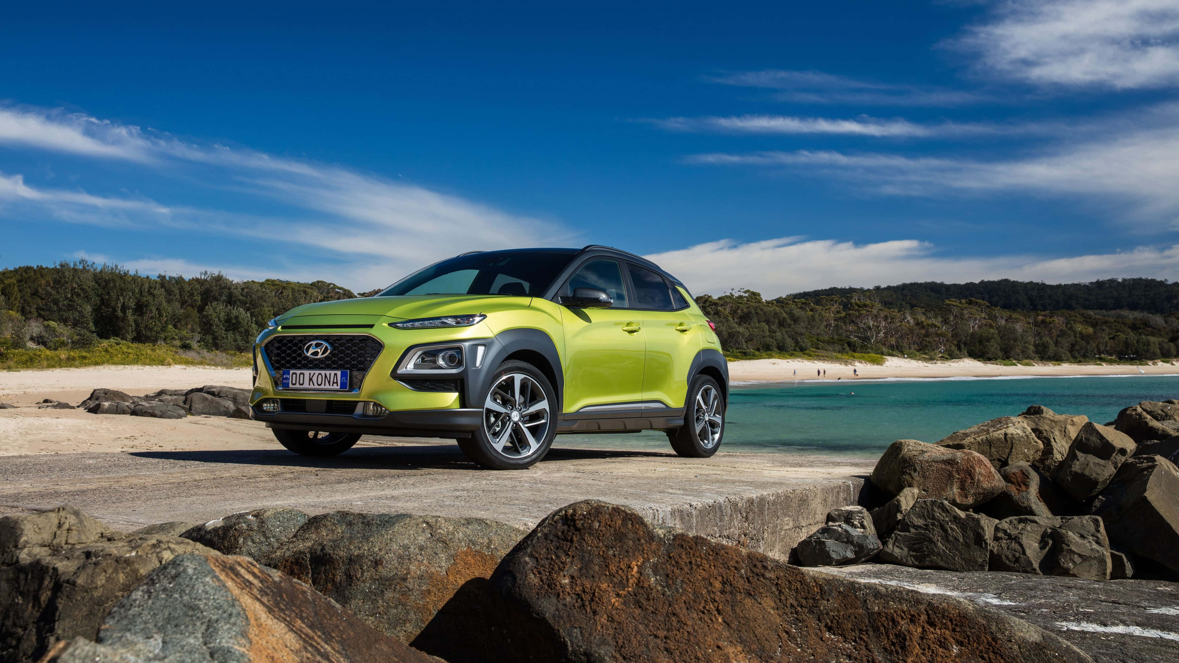 Hyundai Kona, lime green, rocky coastal path, 4K Desktop Wallpaper