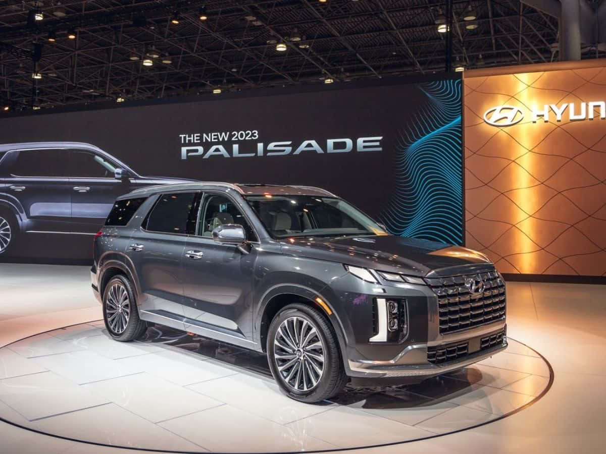 2023 Hyundai Palisade, sleek gray, circular platform, SD Desktop Wallpaper