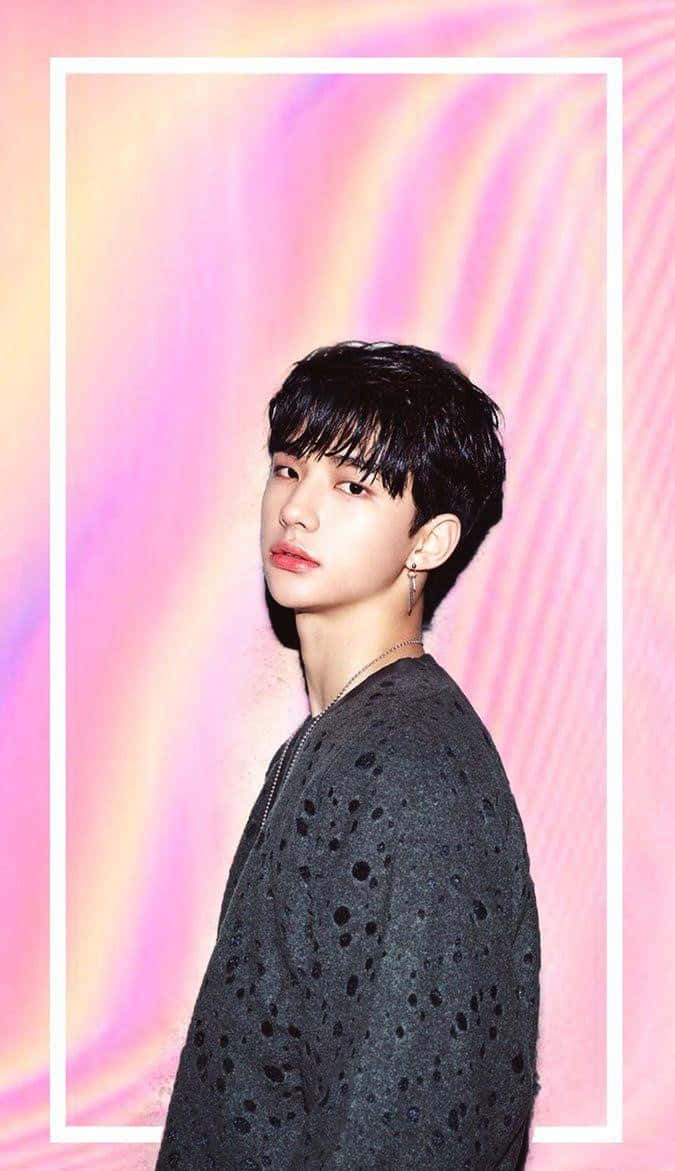 Hyunjin, pastel gradient, vibrant pink and yellow gradient, SD Phone Wallpaper