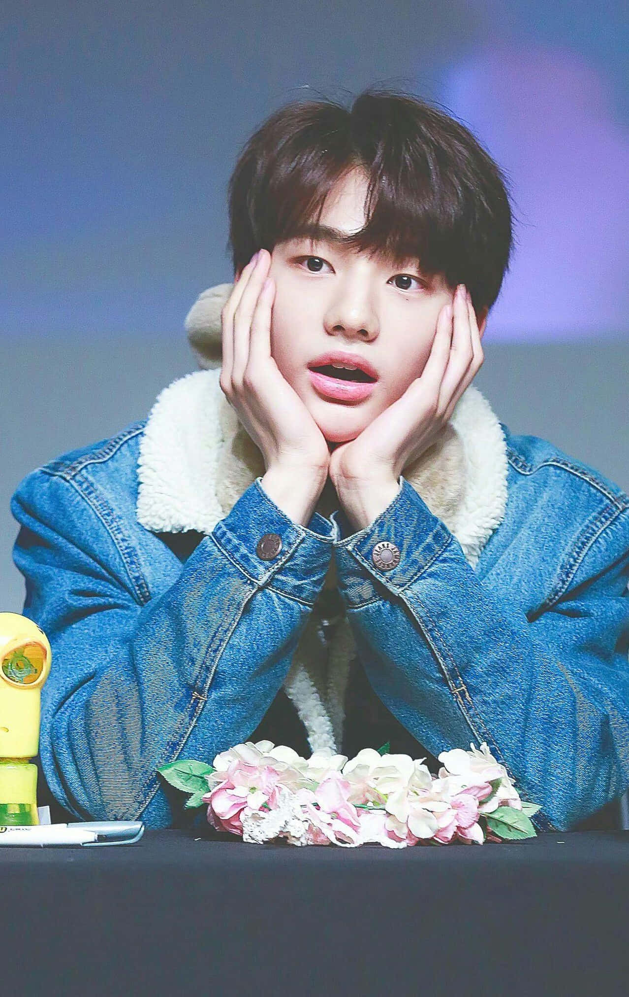 Hyunjin, denim jacket, fluffy collar, Full HD Phone Wallpaper