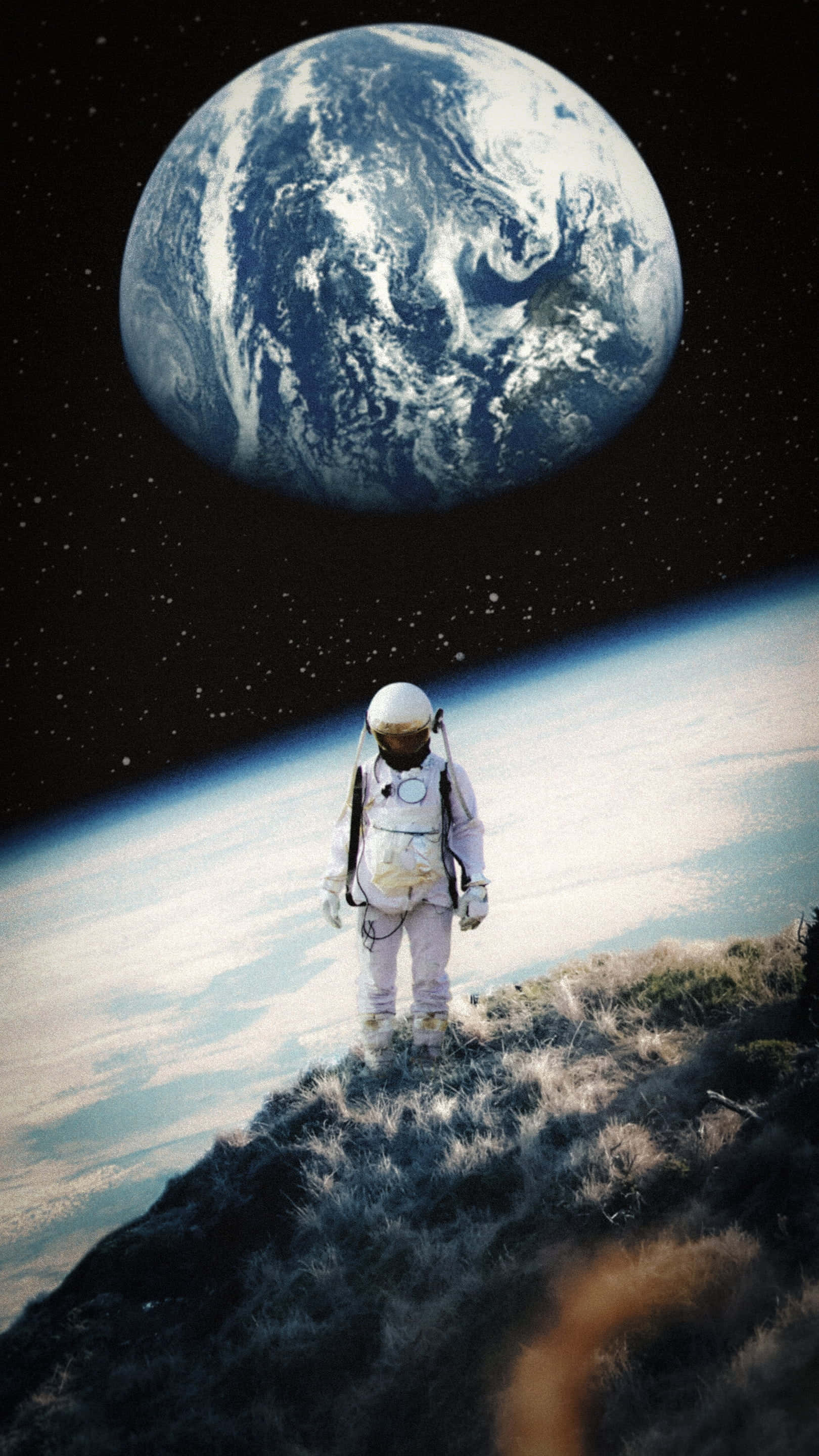 I Am Alone, astronaut, grassy hill, 2K Phone Wallpaper