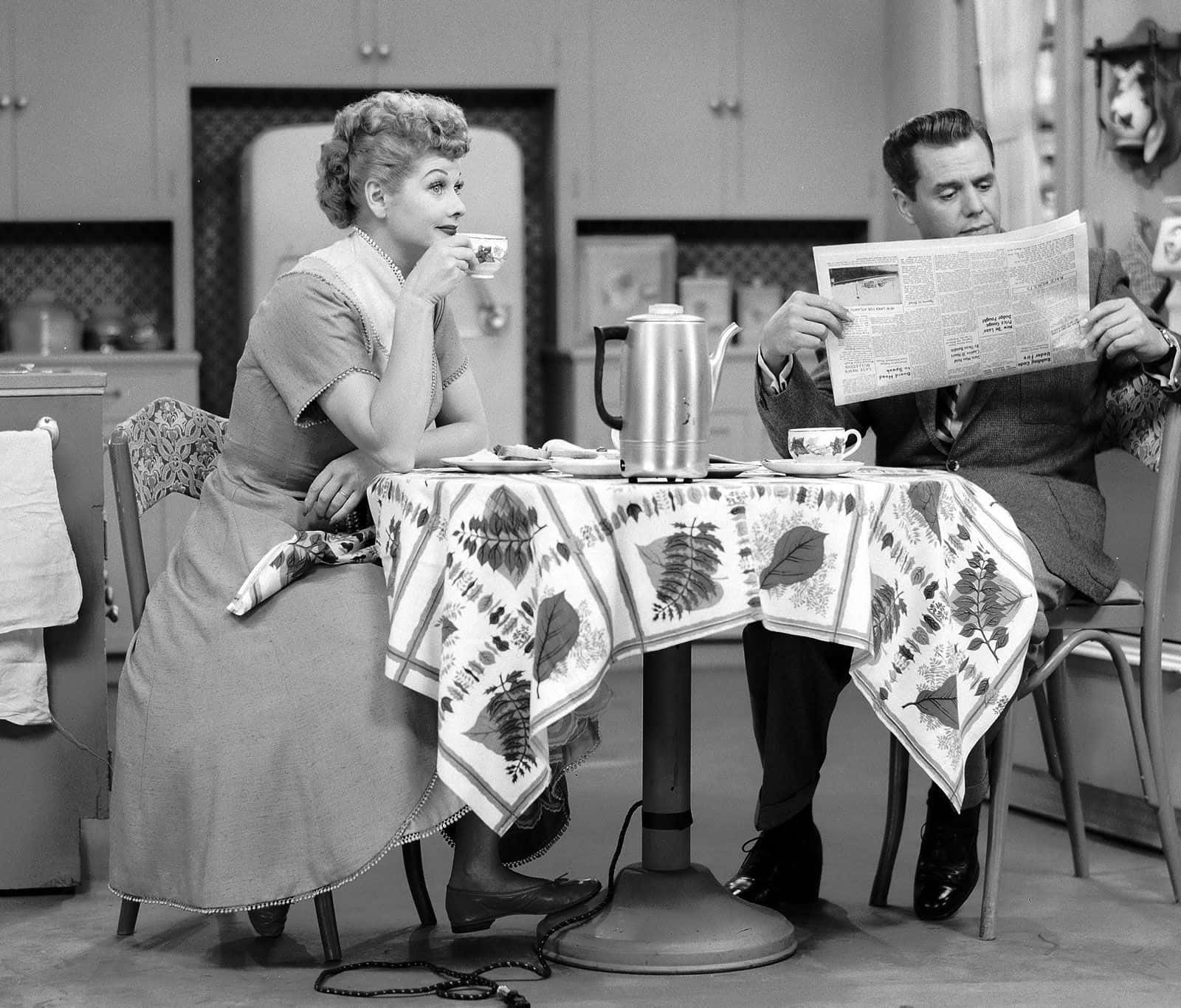 I love lucy, mid-century kitchen, leaf-patterned table, HD Desktop Wallpaper