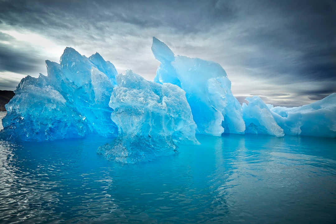Ice Blue, glacier iceberg, sharp blue facets, SD Desktop Wallpaper