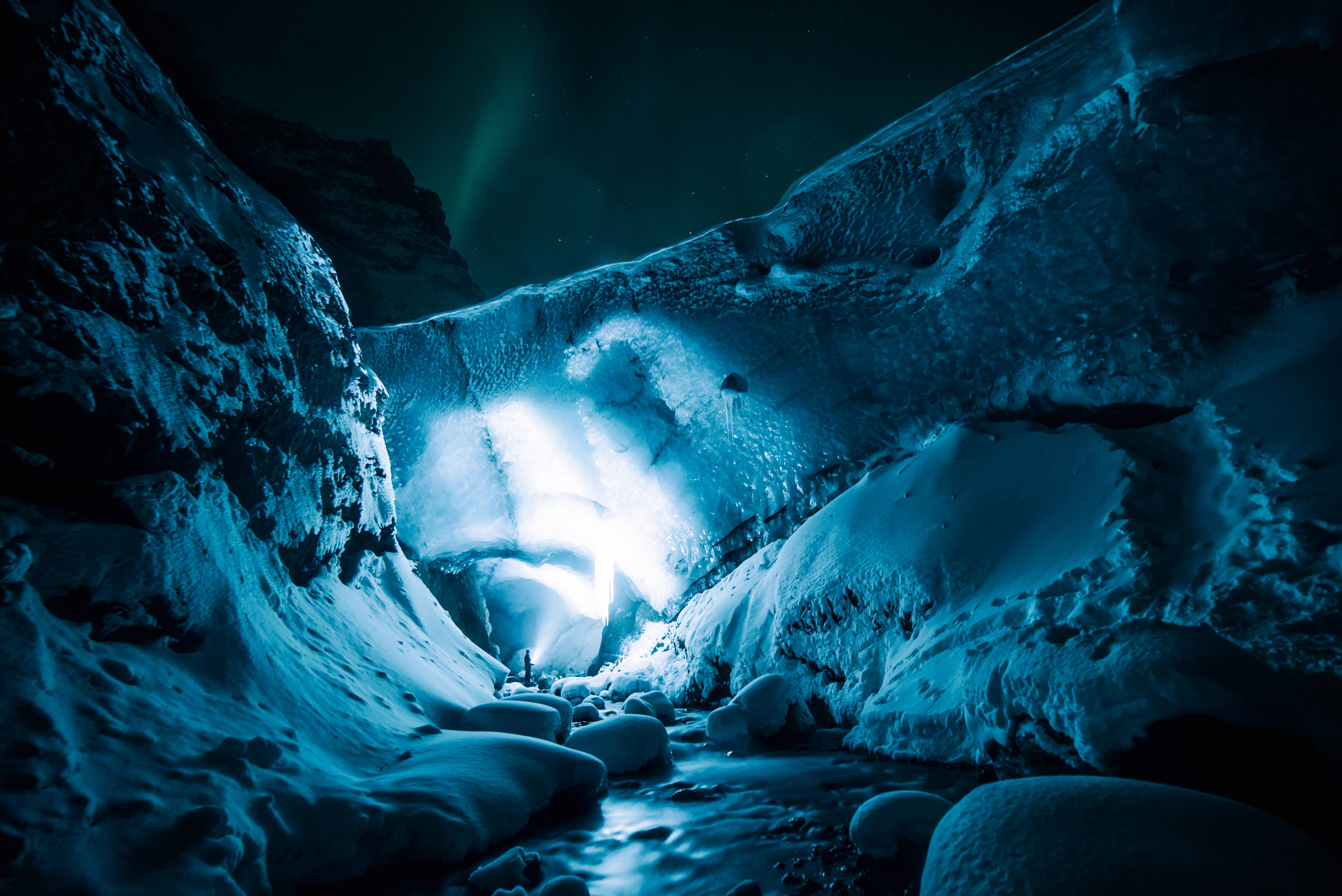 glowing blue ice cave, bright light source, aurora borealis, 4K Desktop Wallpaper