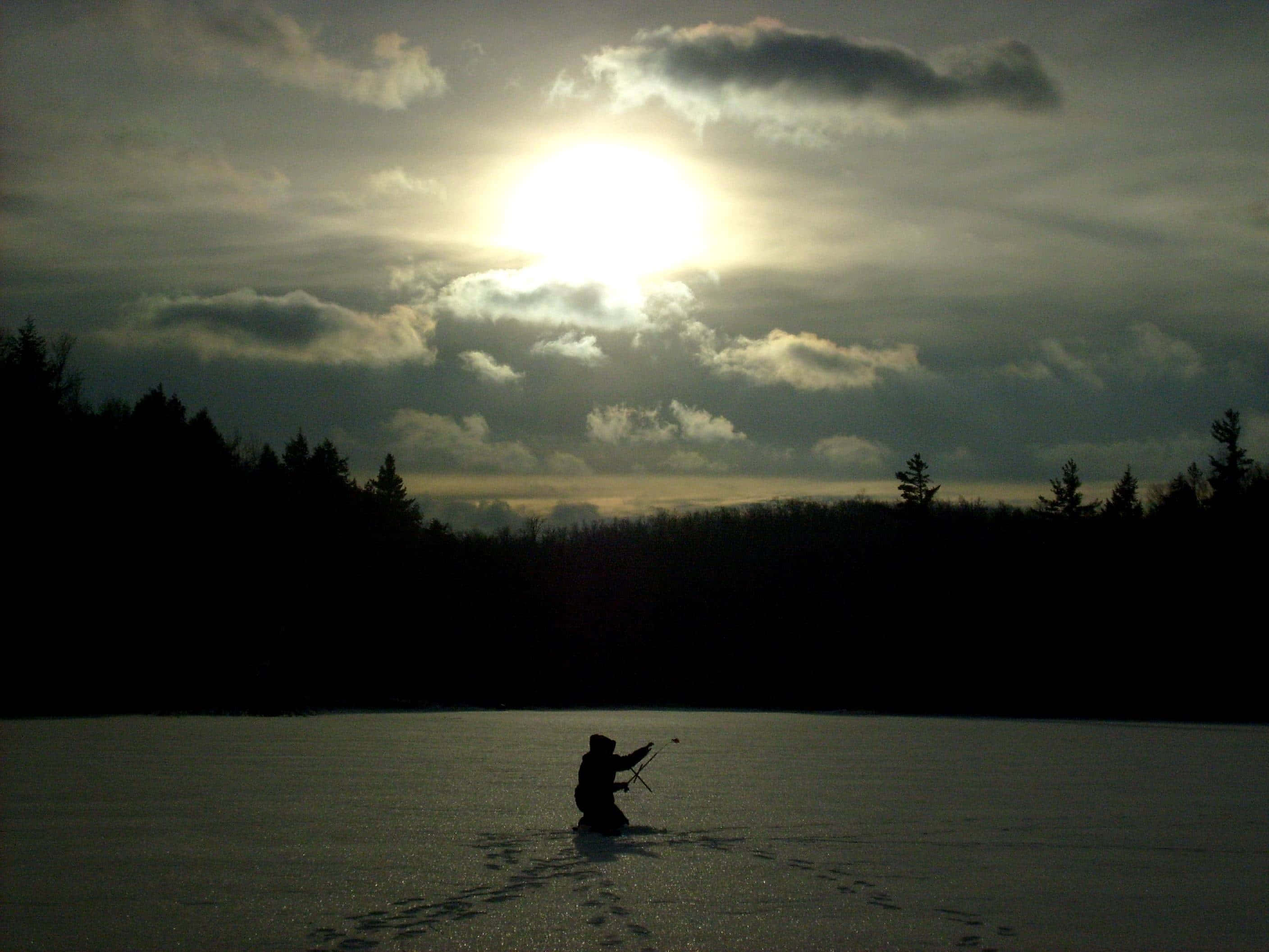 ice fishing, frozen lake, lone fisherman, 2K Desktop Wallpaper