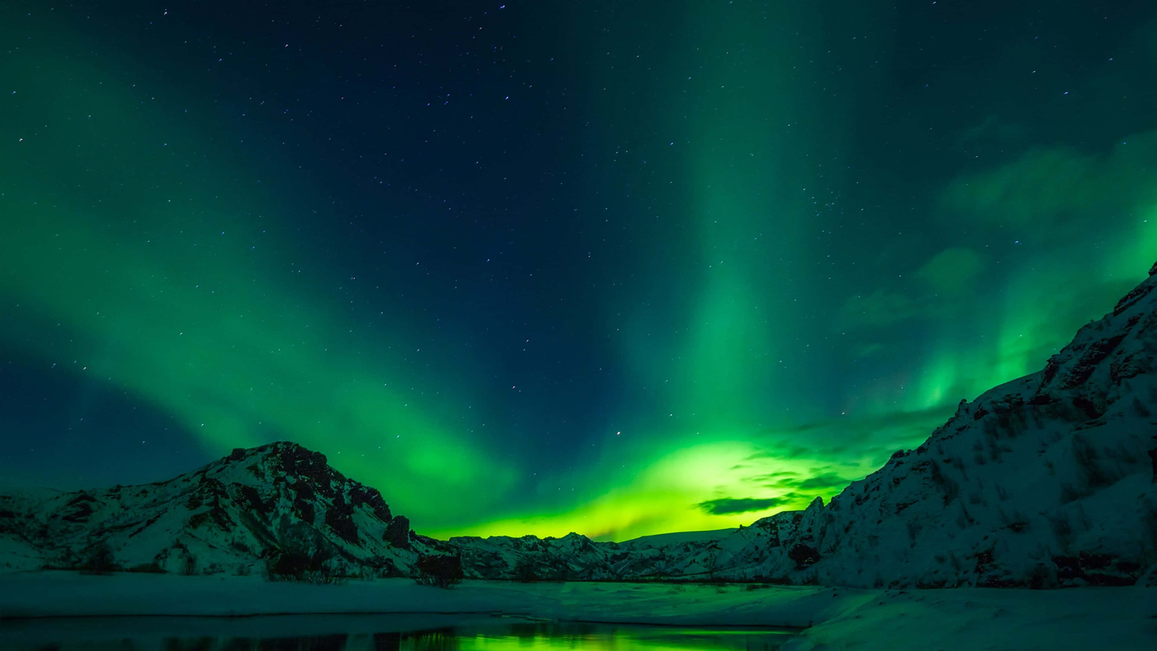 Iceland, aurora borealis, starry night sky, 4K Desktop Wallpaper