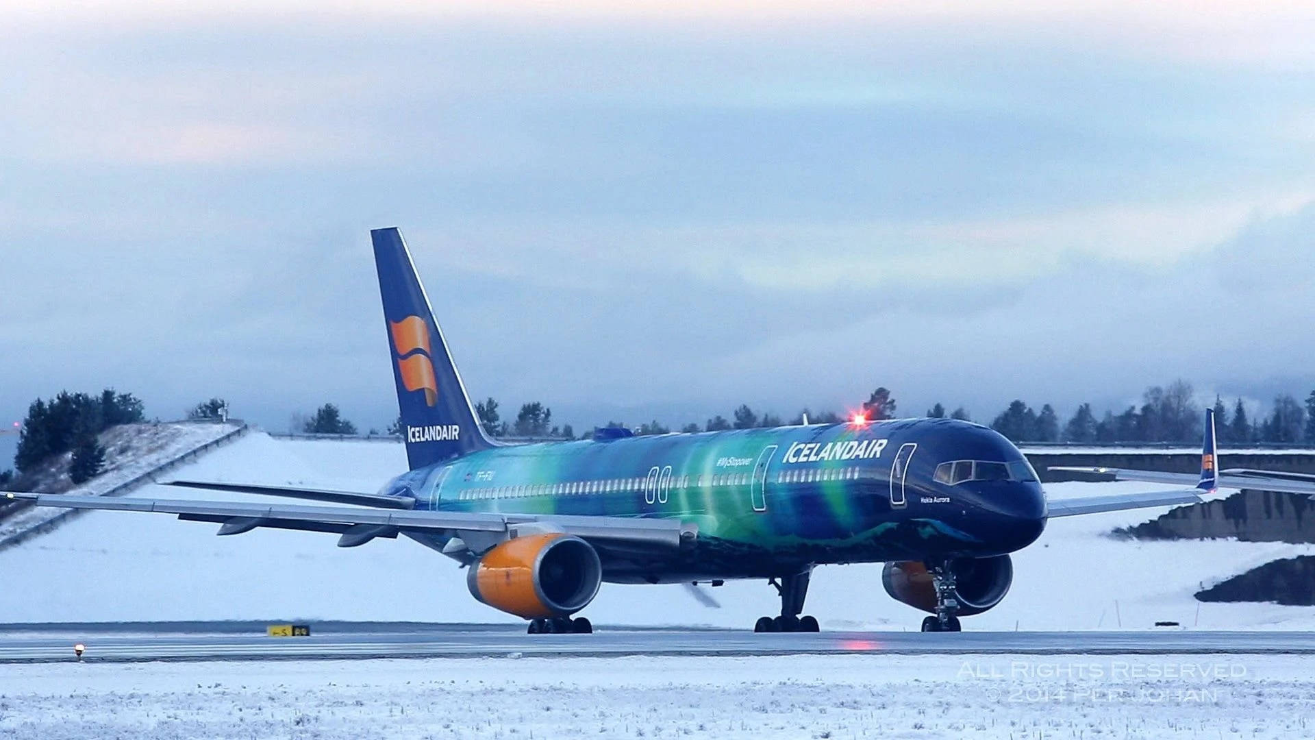 Icelandair, blue airplane, snowy runway, Full HD Desktop Wallpaper