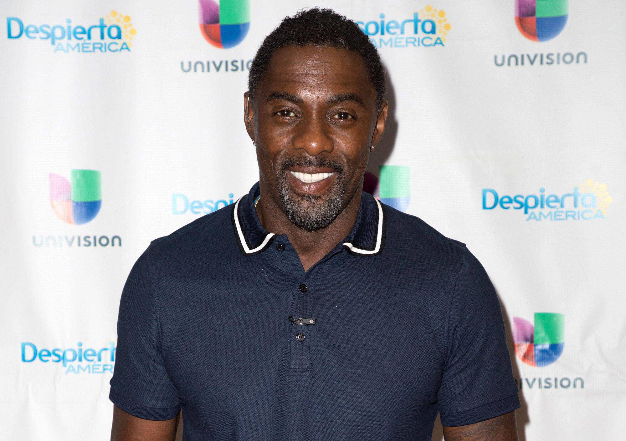 Idris Elba, navy blue polo, branded event backdrop, Full HD Desktop Wallpaper