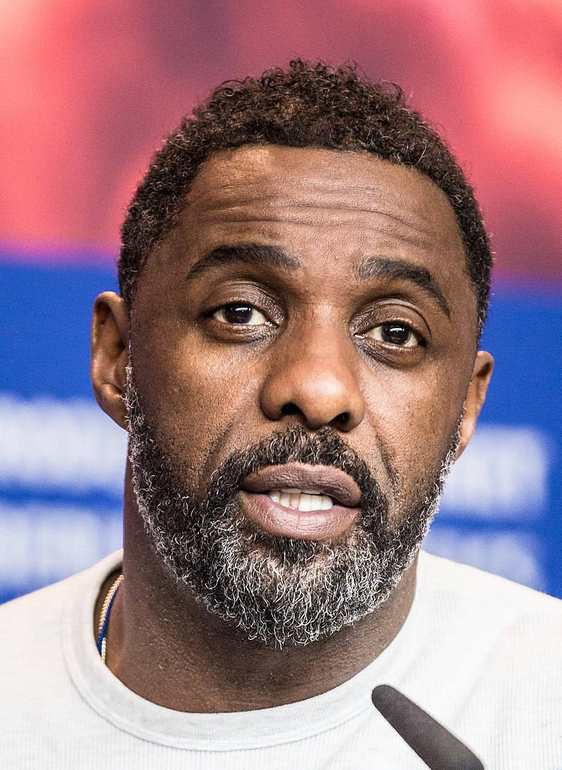 Idris Elba, graying beard, microphone, SD Phone Wallpaper