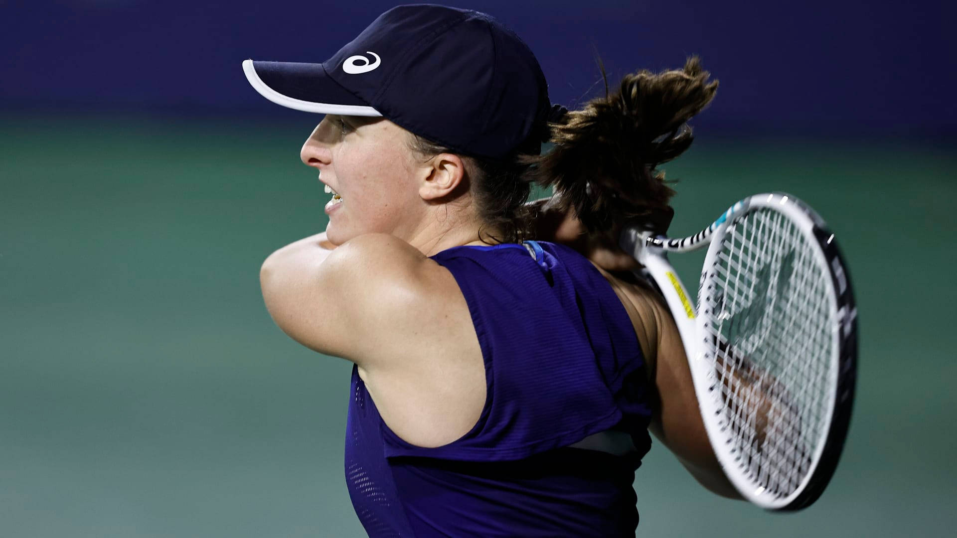 Iga Swiatek, purple outfit, navy cap, Full HD Desktop Wallpaper