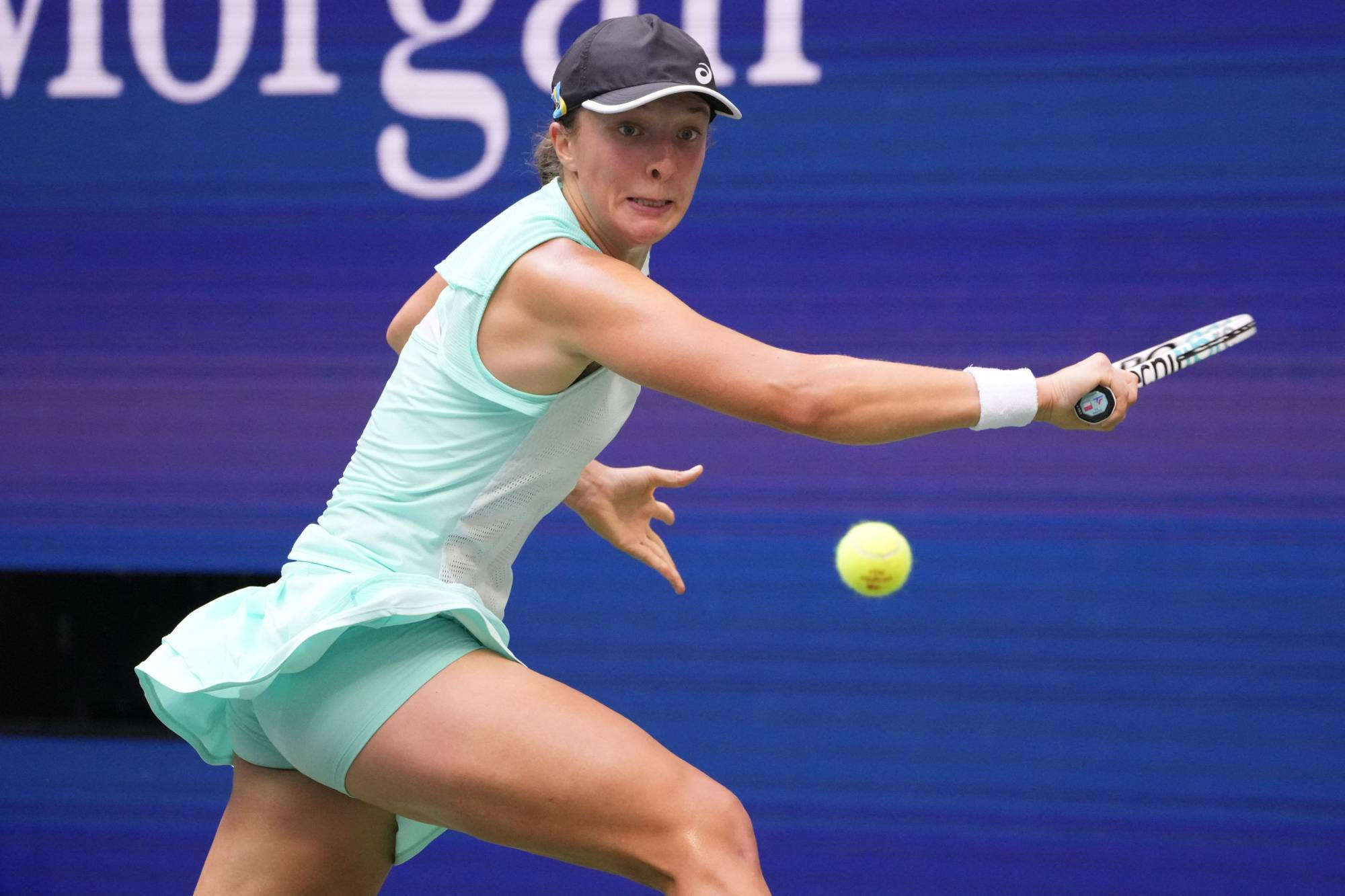 Iga Swiatek, light blue outfit, yellow ball, Full HD Desktop Wallpaper