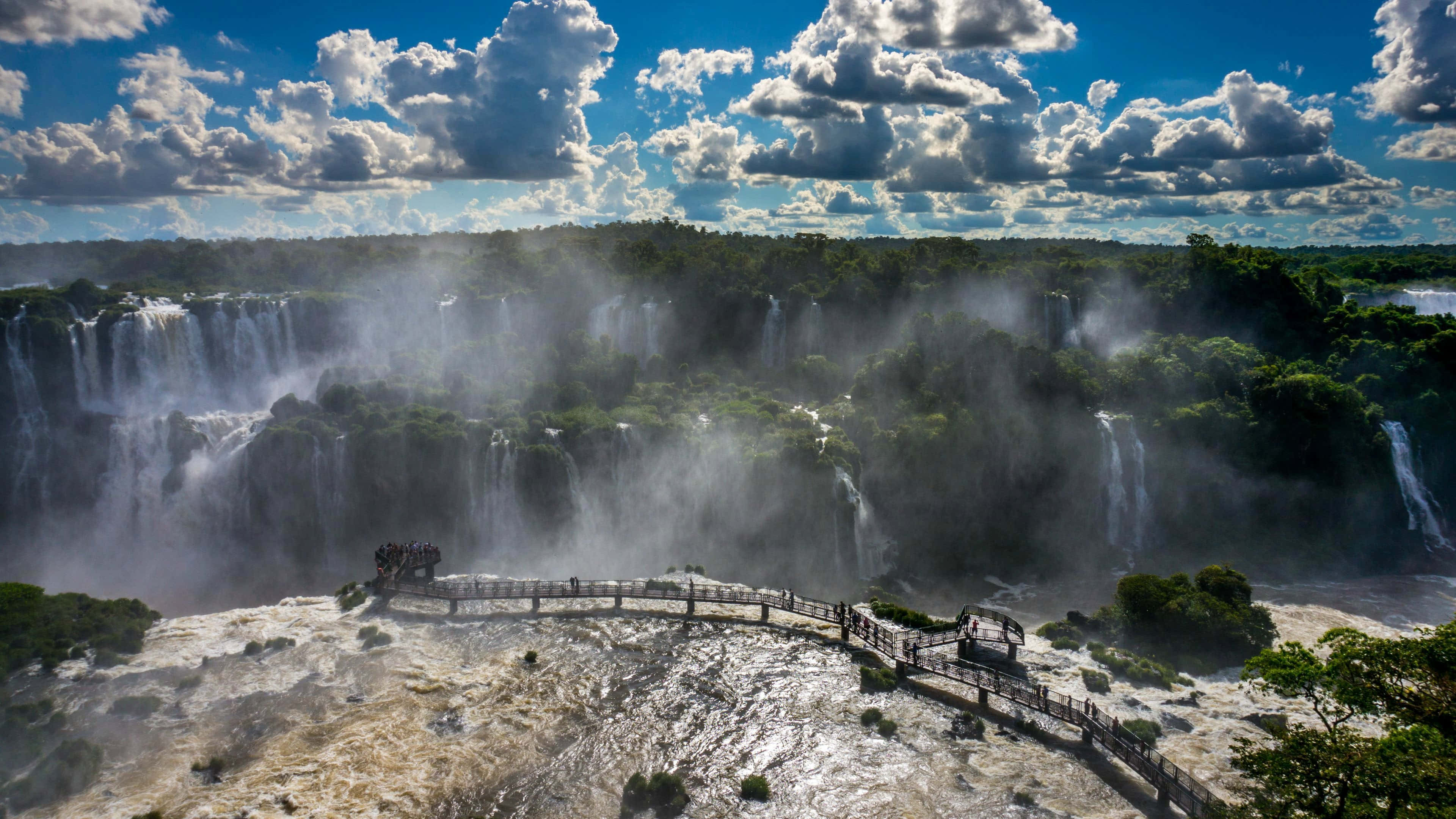 Iguazu Falls, 7th Wonder of the World, mist, 4K Desktop Wallpaper
