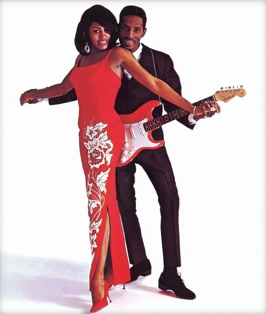 Ike and Tina Turner, red floral gown, black suit, SD Phone Wallpaper